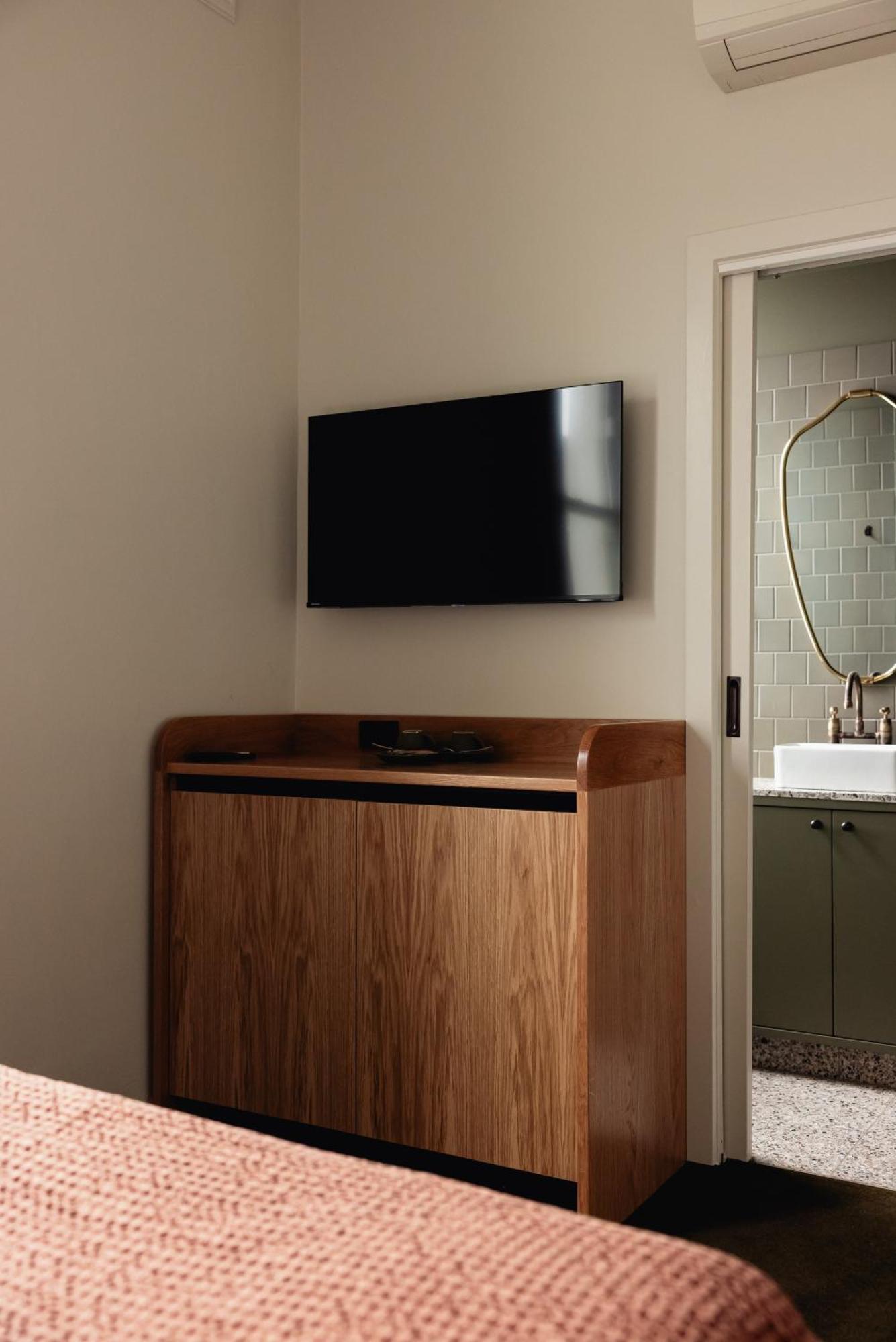 Standard Double Room,1697962244:JPEG