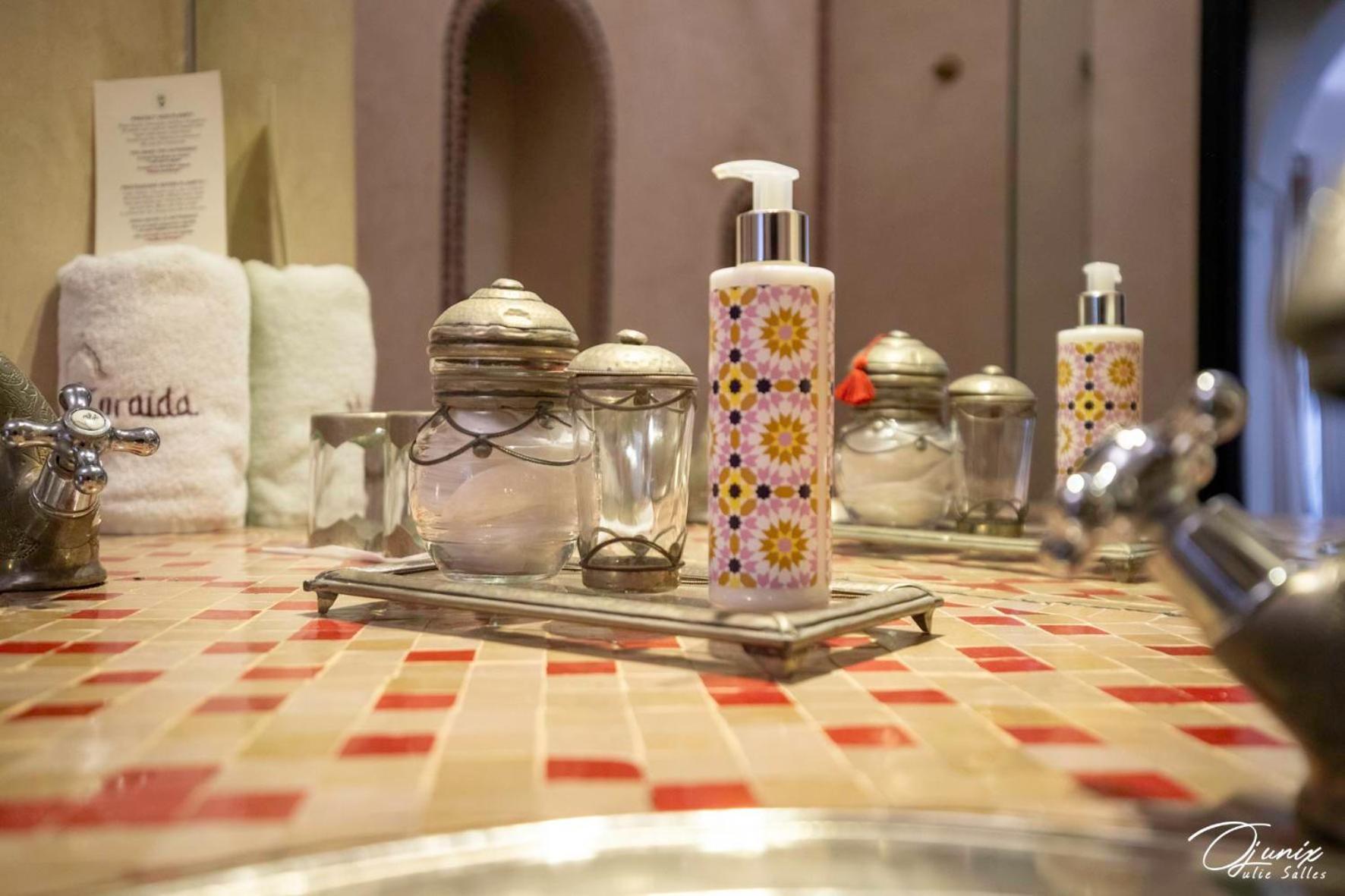 Sultan Suite,1698944227:JPEG