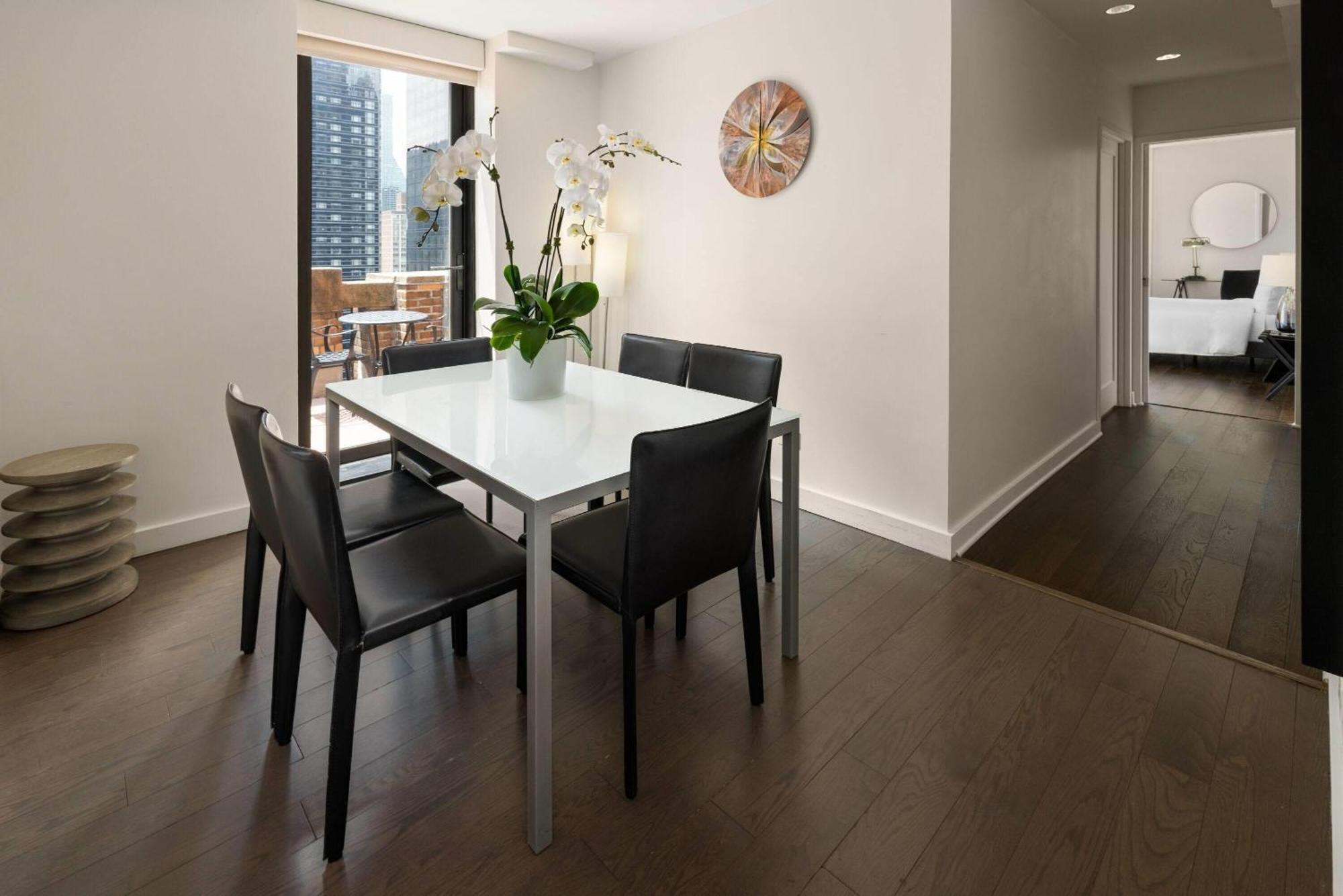 1 King Bed, 3 Queen Beds, 4 Bedroom Penthouse Apartment, Non-Smoking