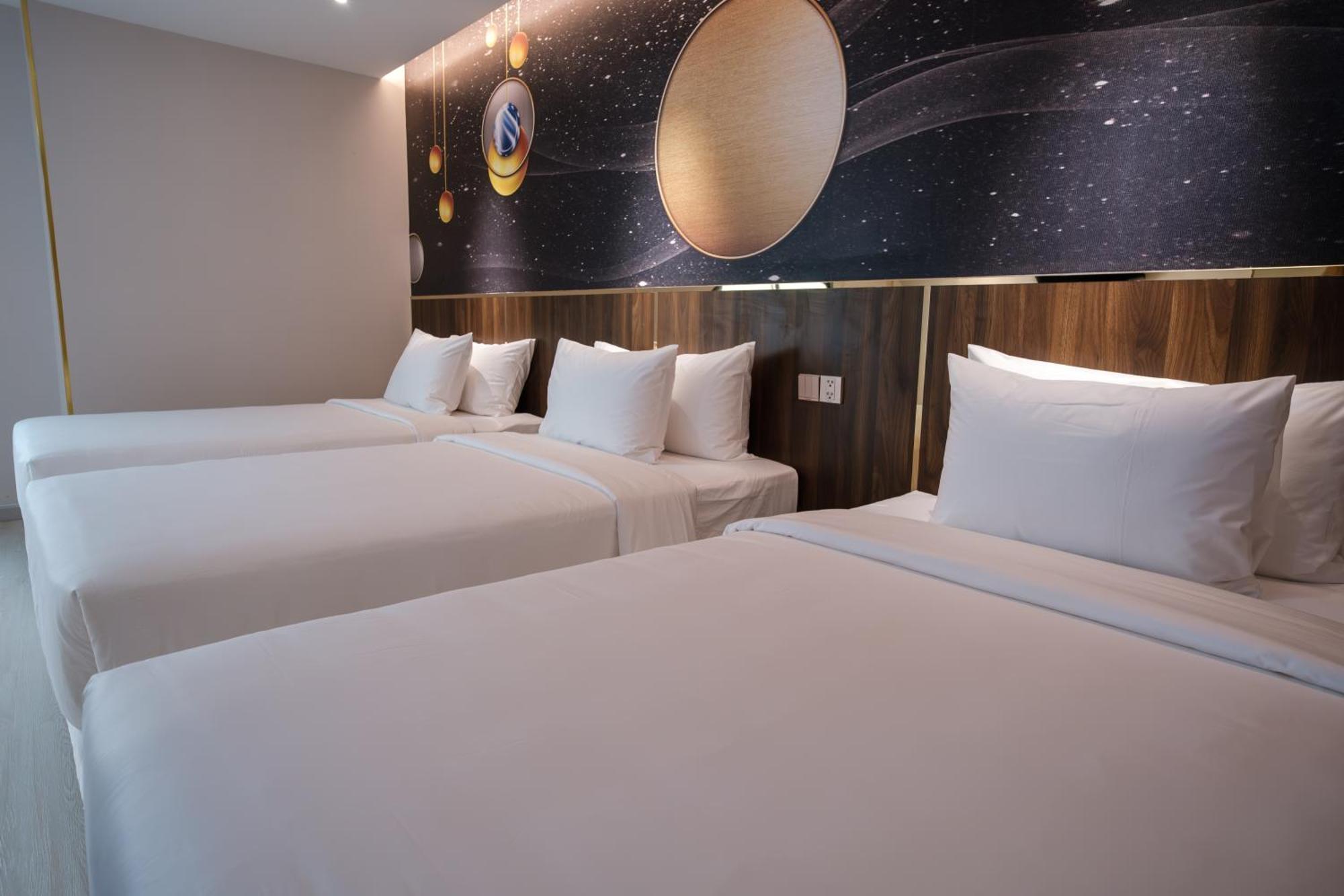 Deluxe Triple Room