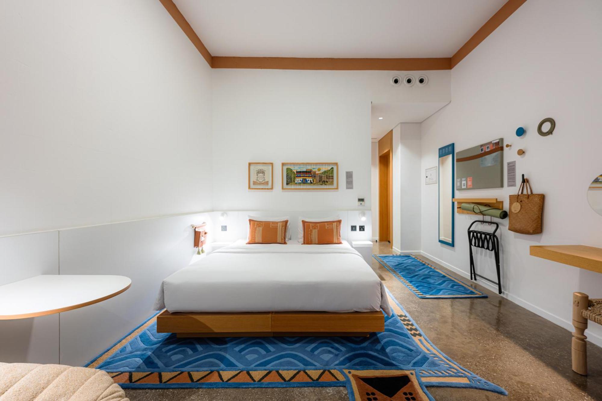 King Room