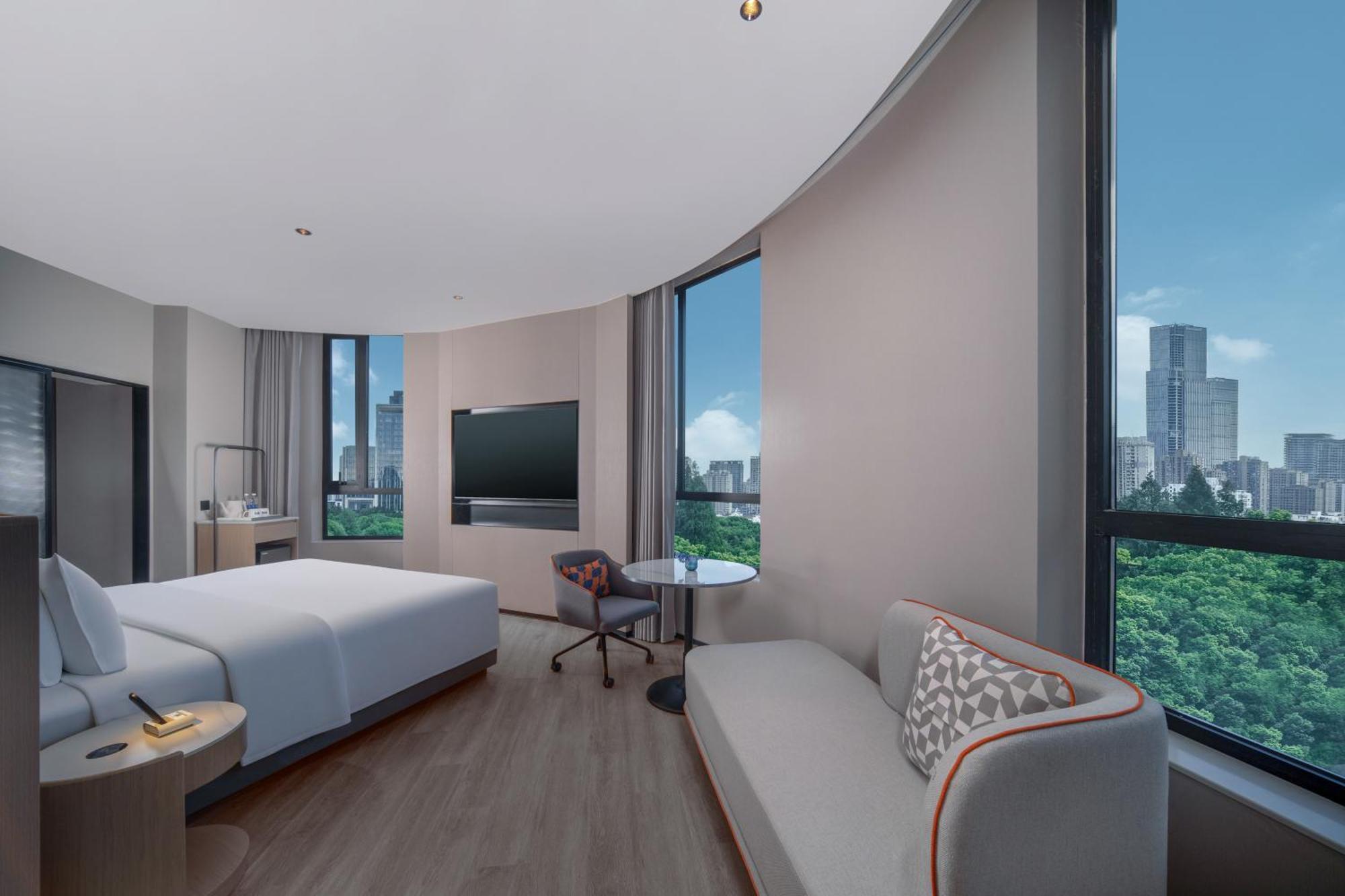 One-Bedroom Suite with City View