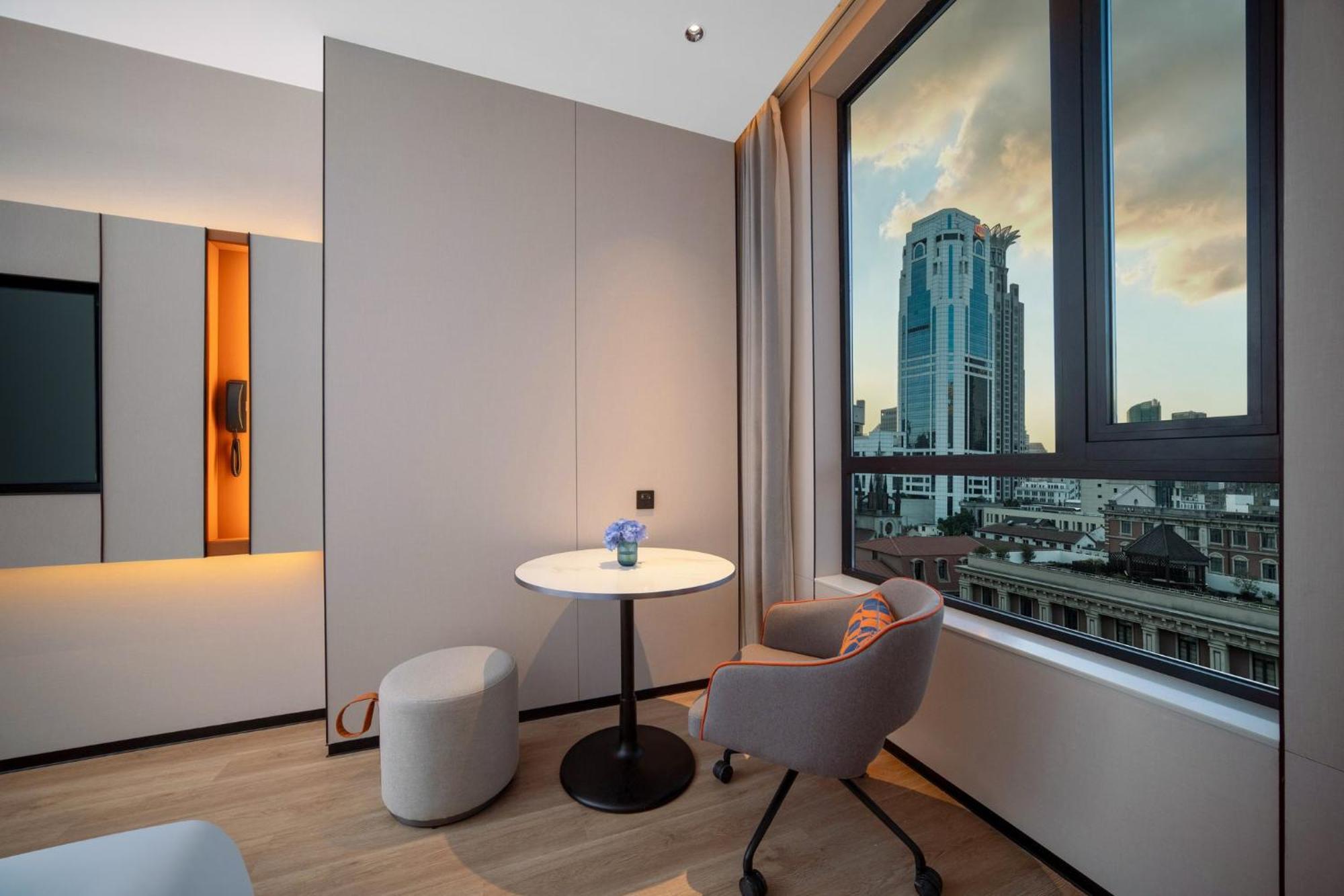 2 Queen Standard Room City View