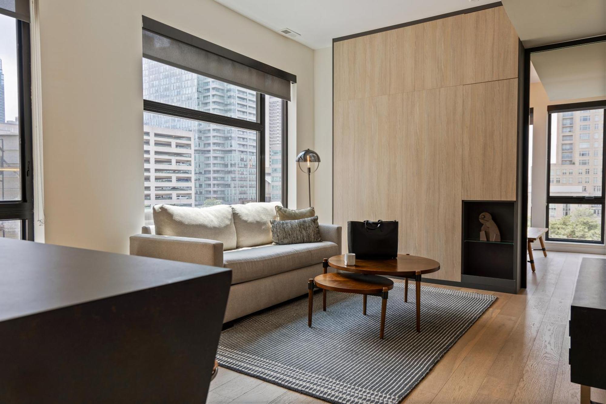 One-Bedroom Apartment