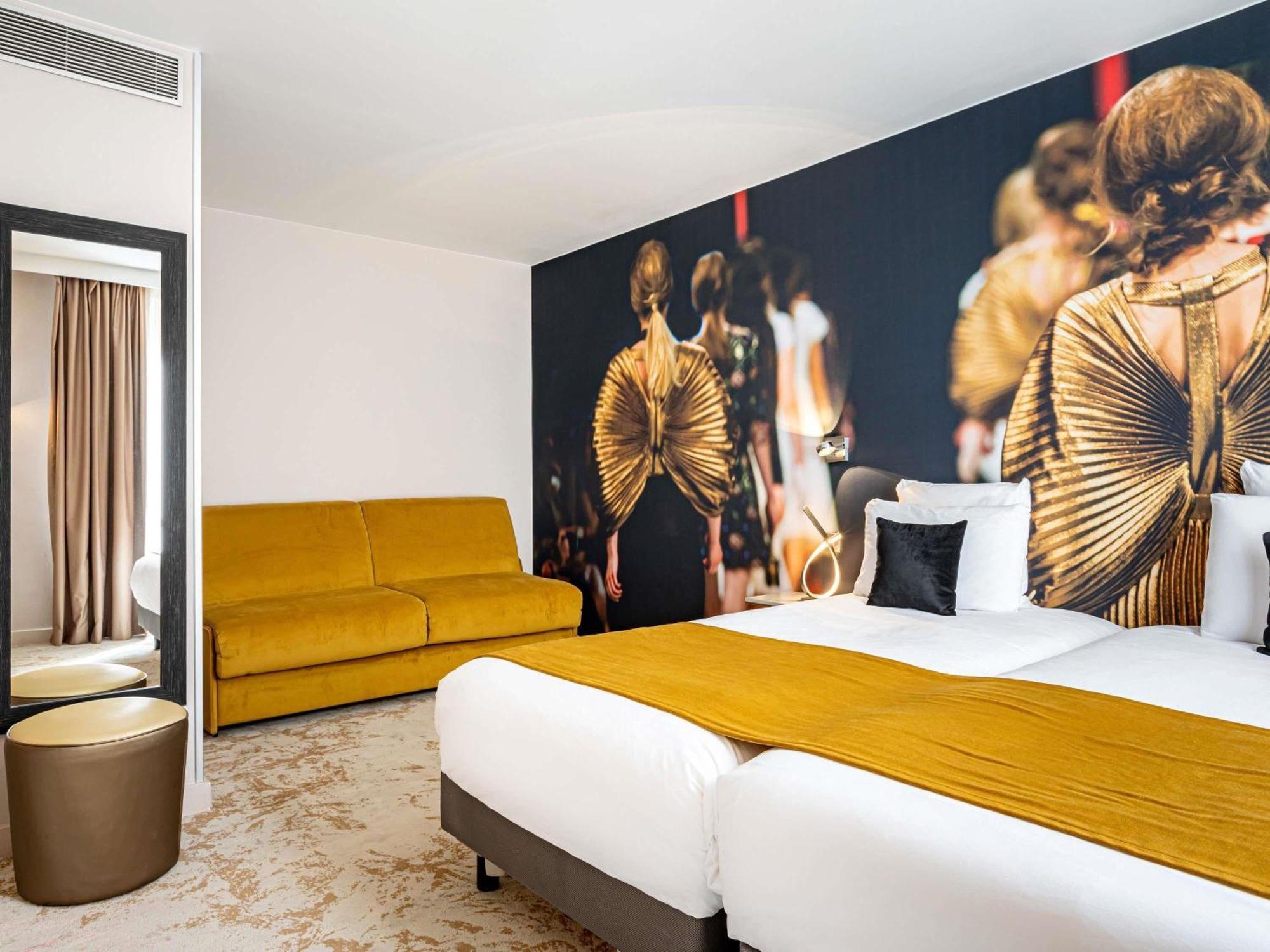 Classic Room Three Single Beds