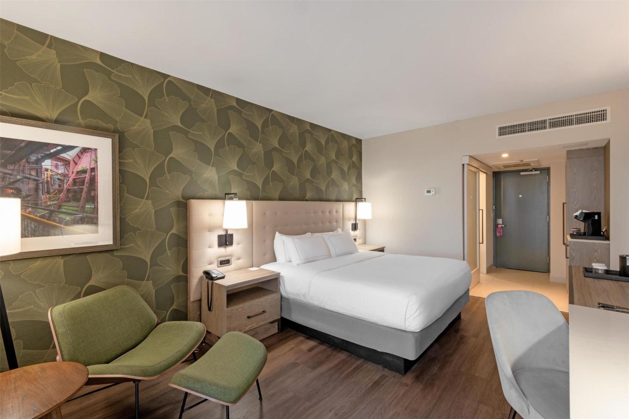 King Room
