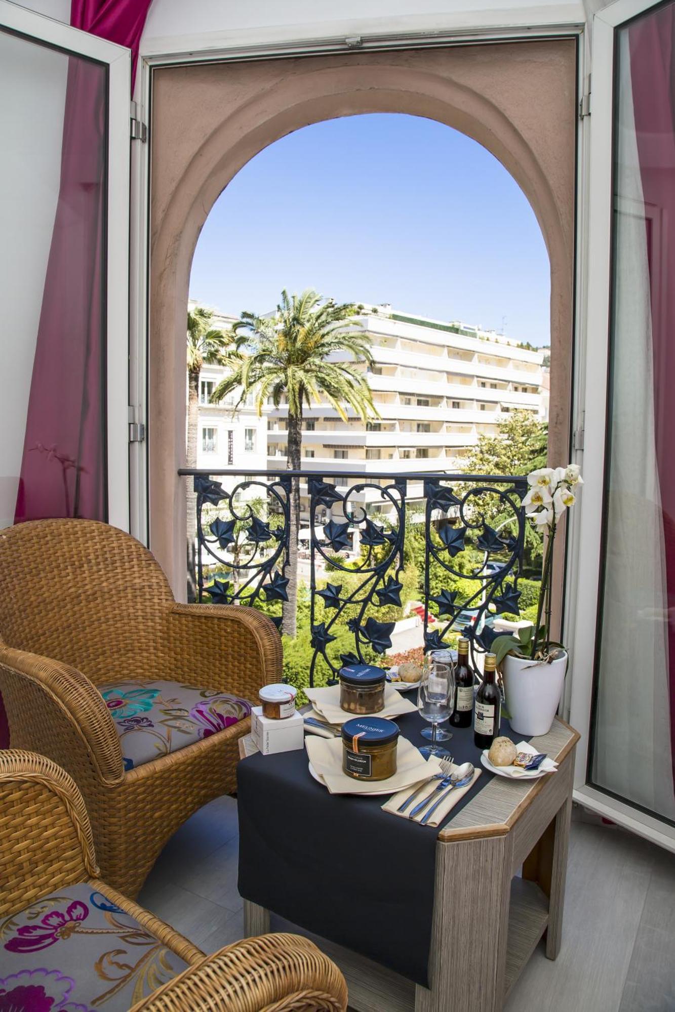 Superior Double Room - Free Spa Access