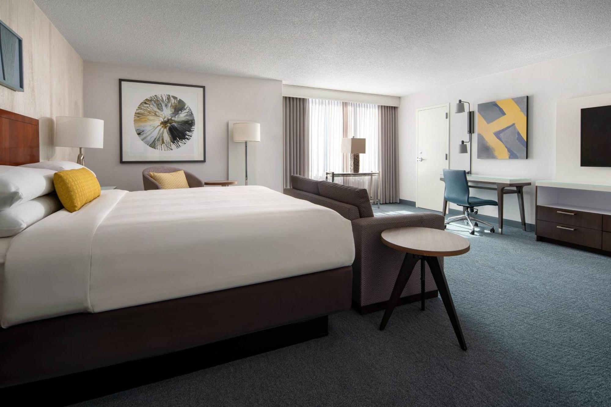 Junior Suite King Bed