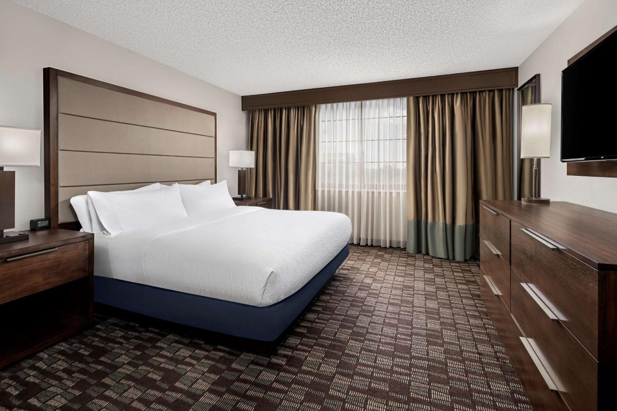 Two-Room King Suite Non-Smoking