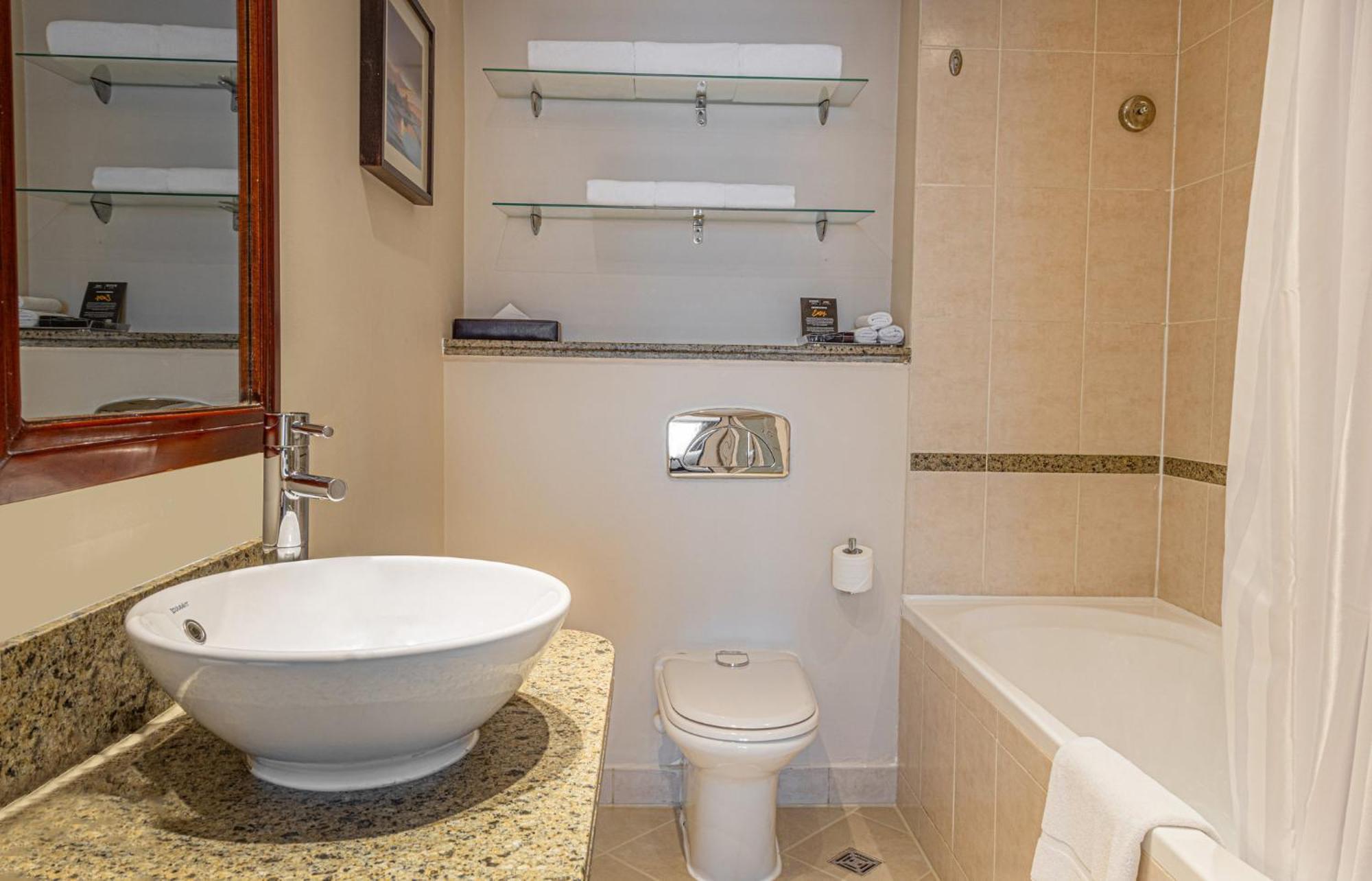 Queen Studio Suite