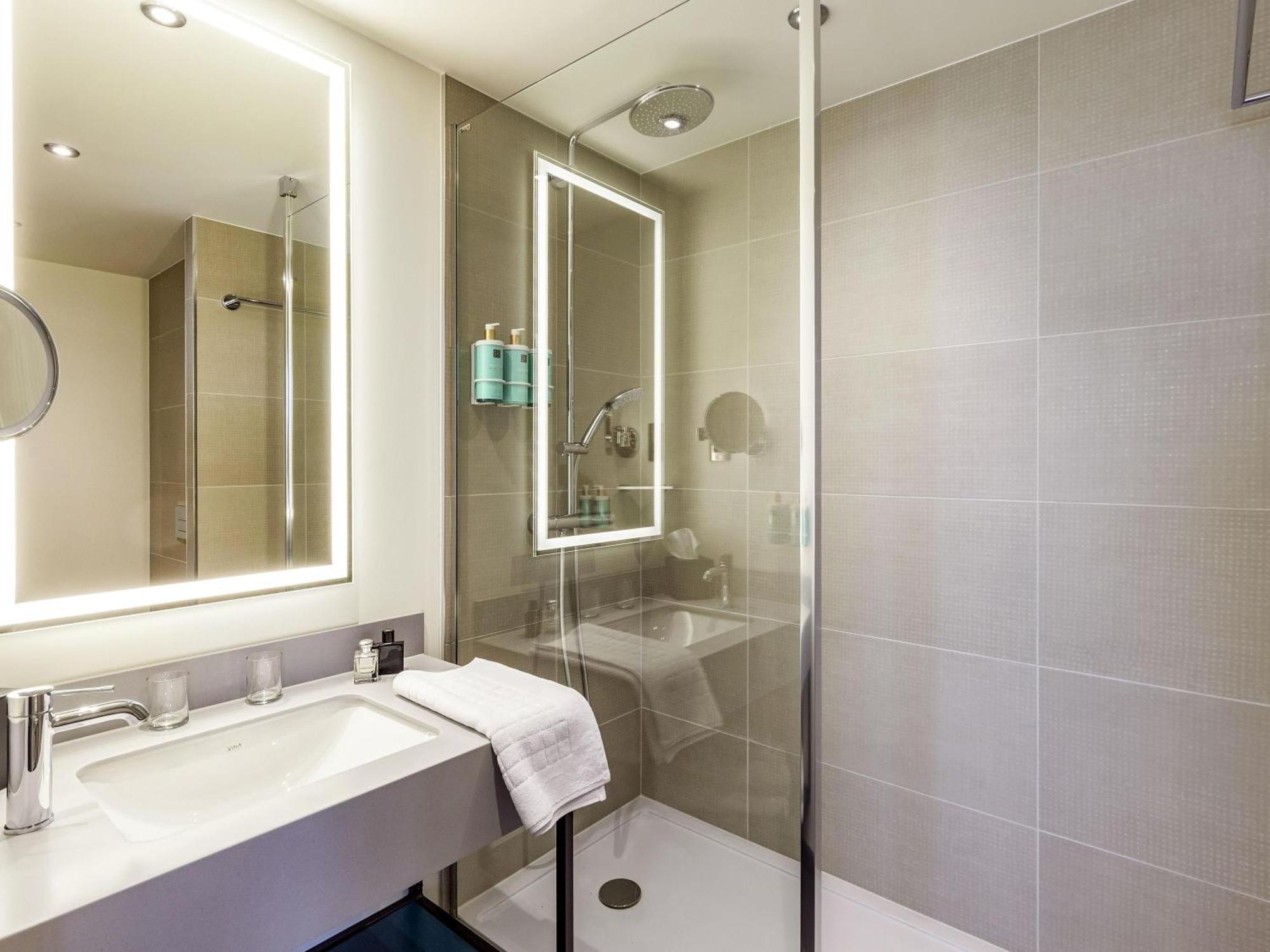 Standard Twin Room,1708297395:JPEG