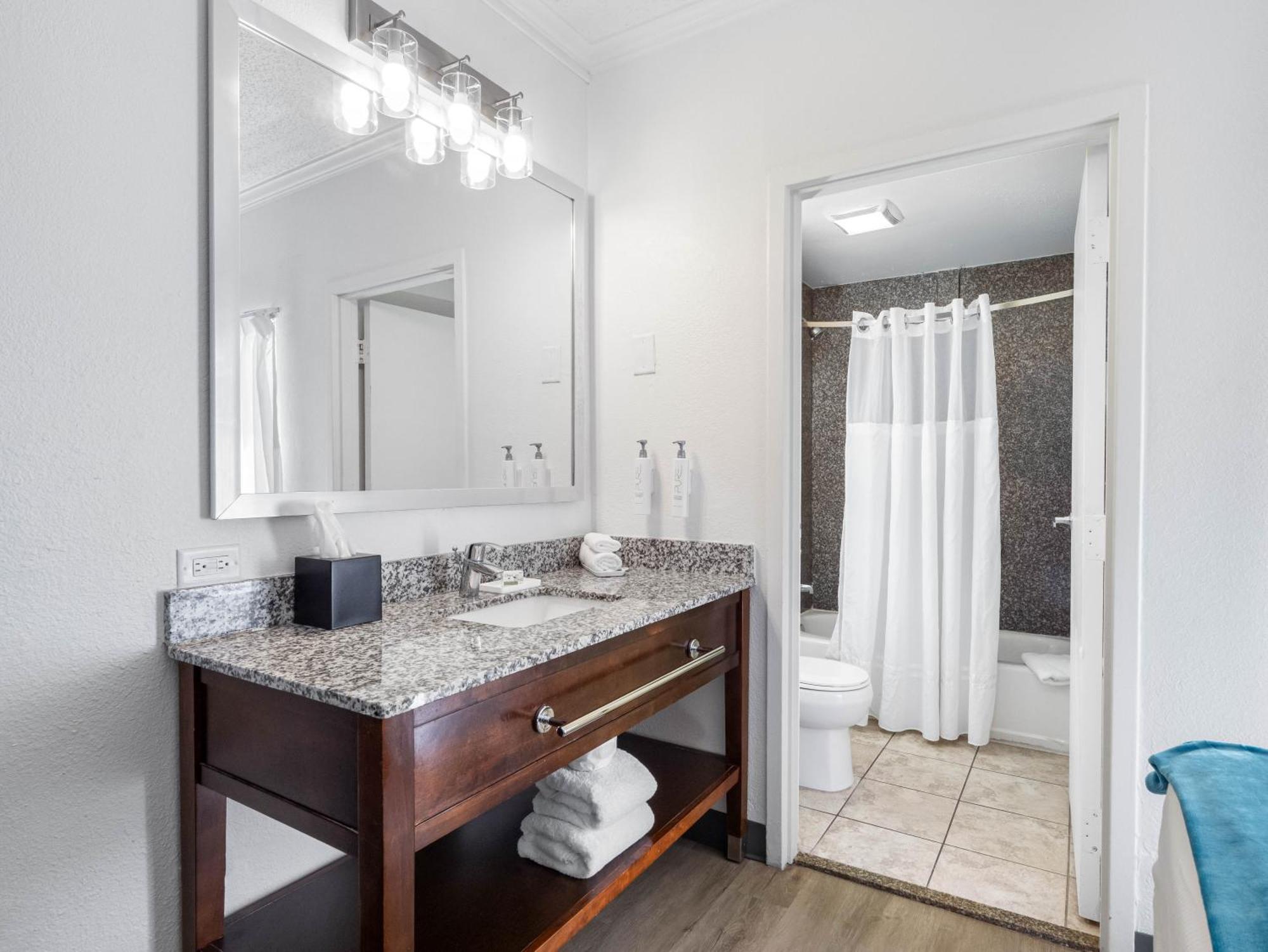 Executive King Suite
