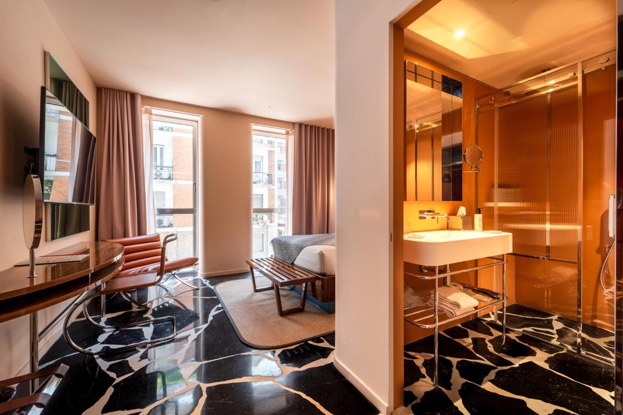 Superior Single Room