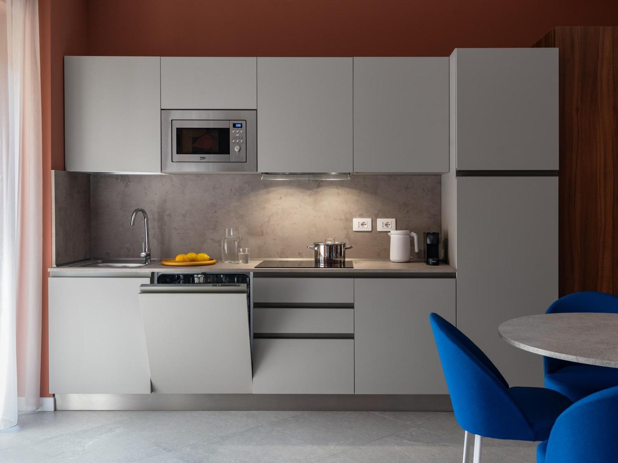 1 Bedroom Apartment with Sofa Bed