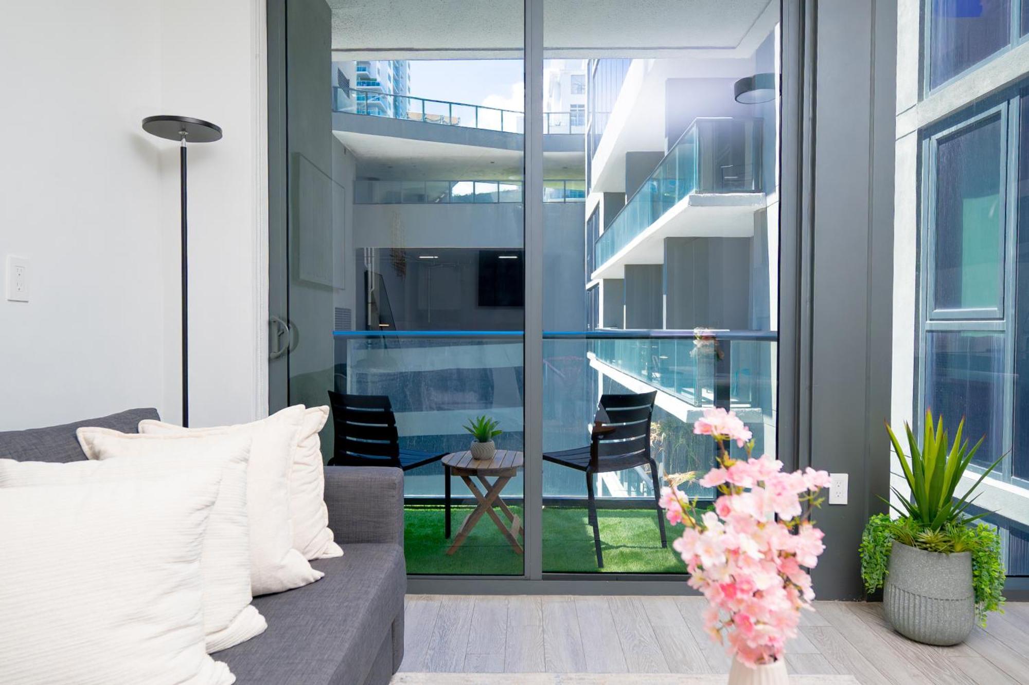 Studio Balcony