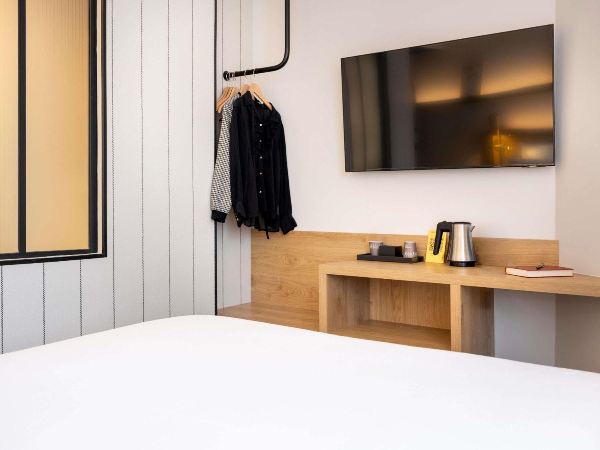 Classic Single Room