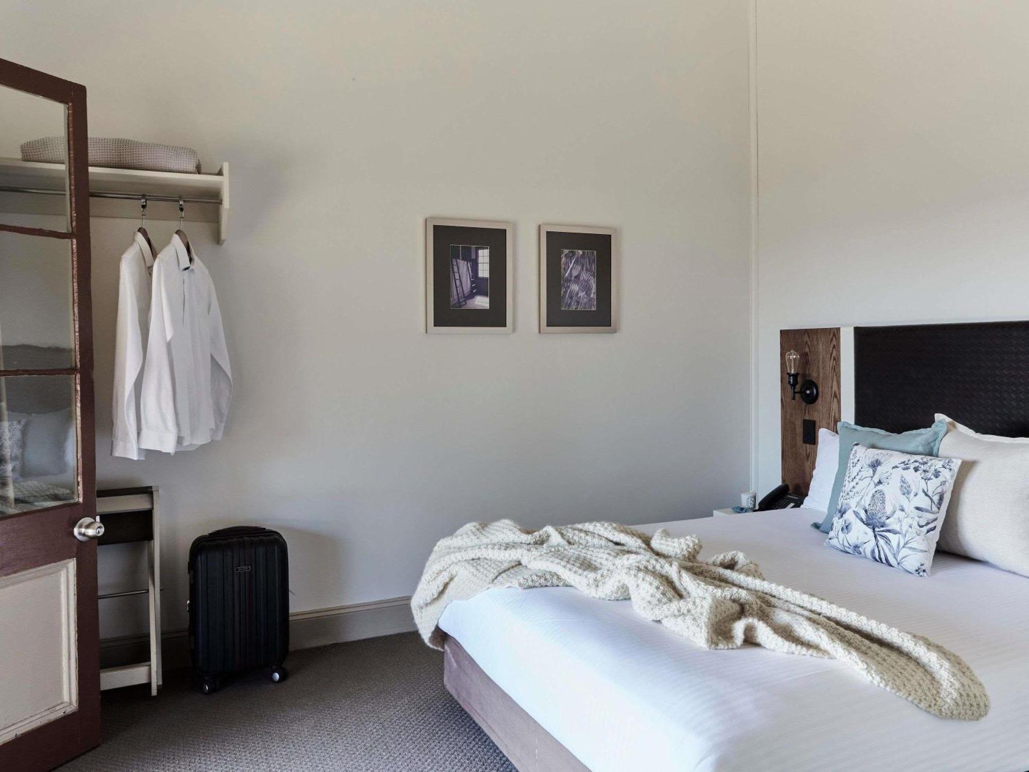 Heritage Harbour Side Room,1717012873:JPEG