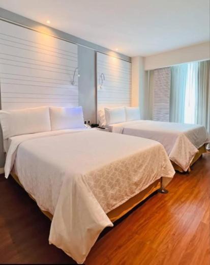 Double Room with Two Double Beds - Non-Smoking