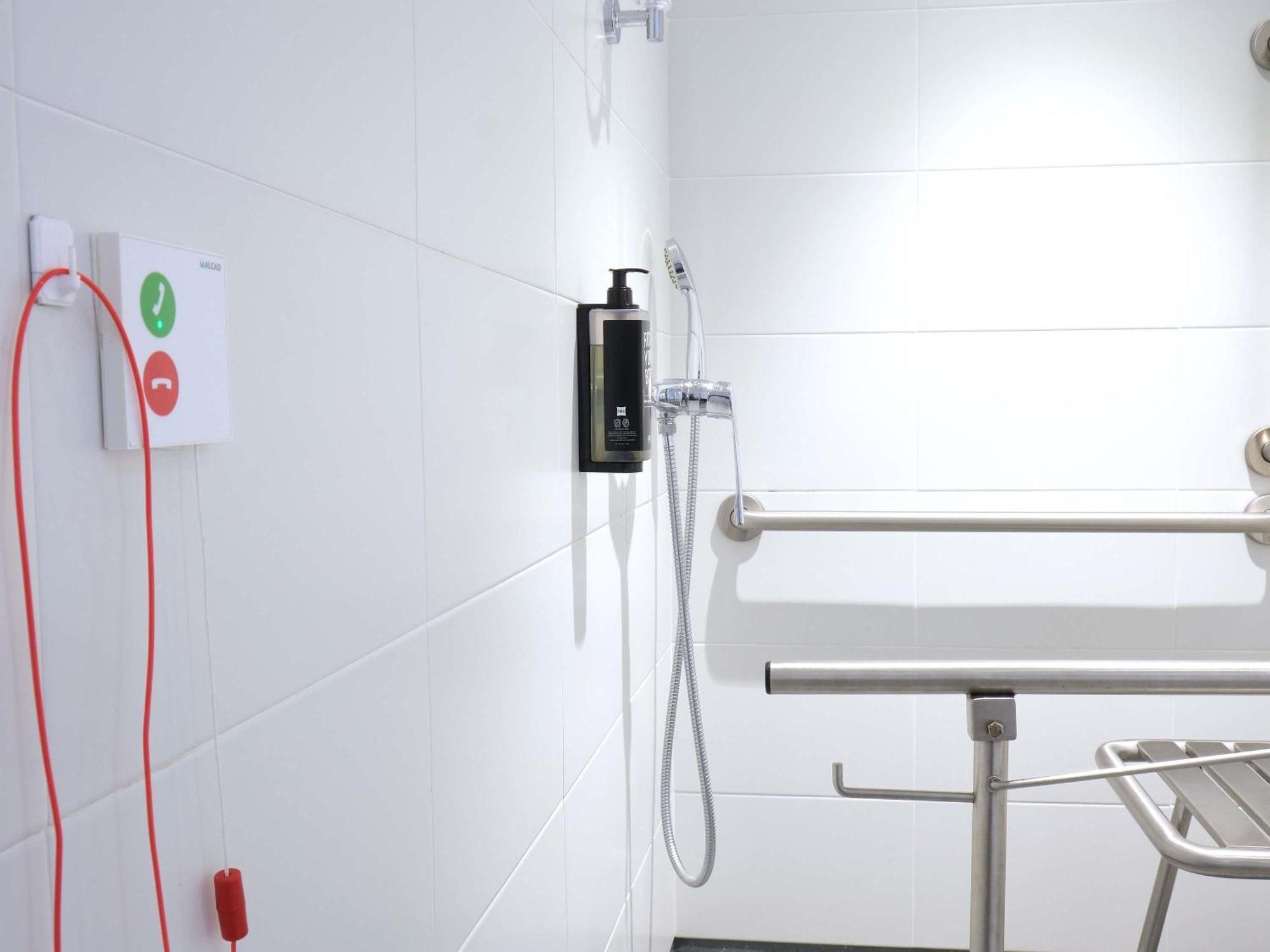 Twin Room - Disability Access