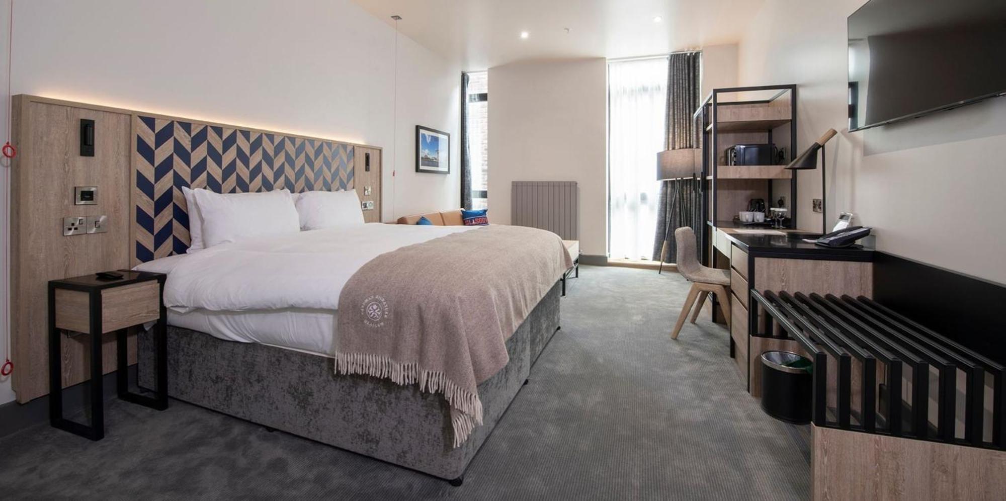 Accessible Room, 1 Super King Bed