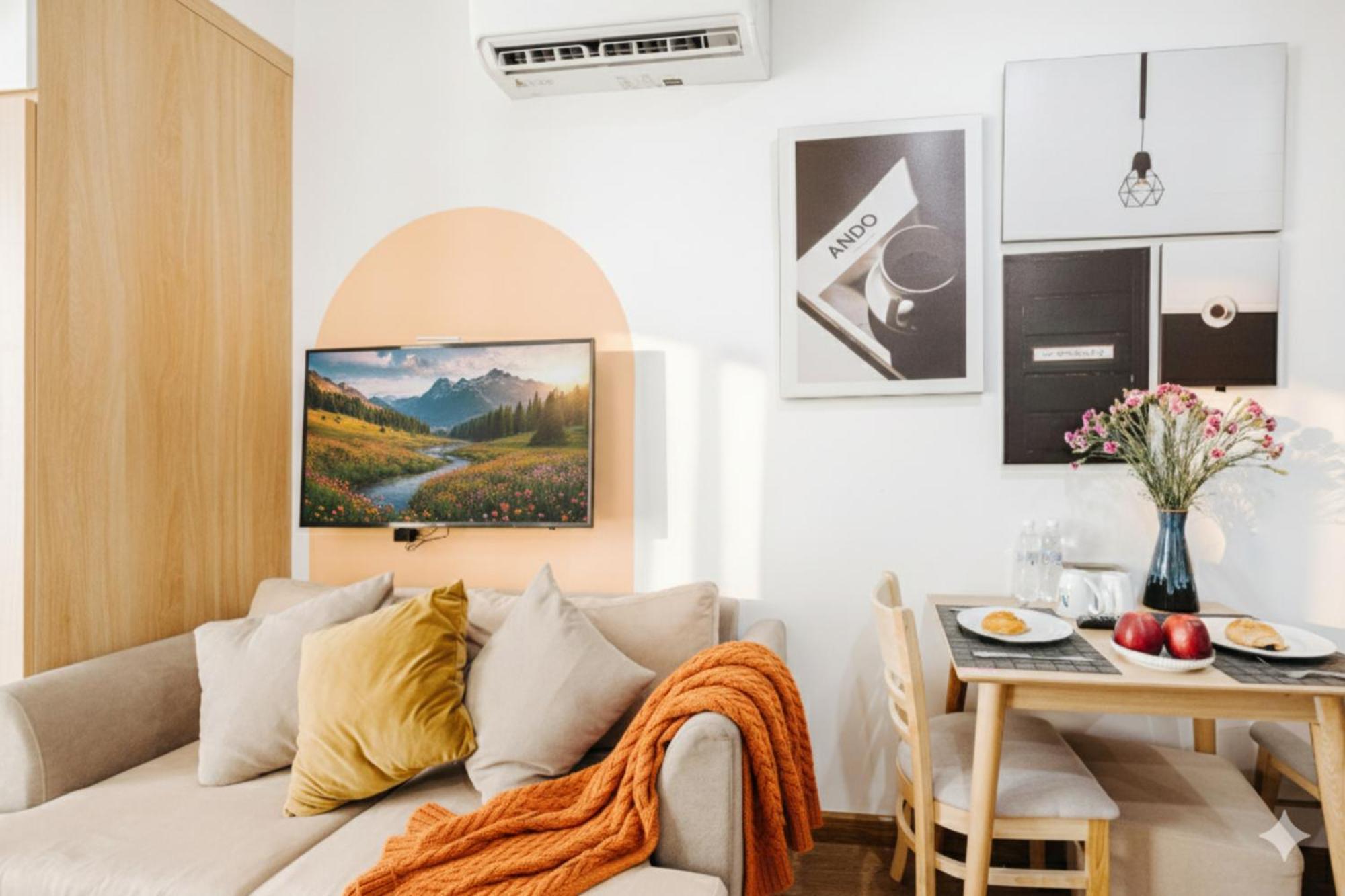 Studio with Balcony,1726354778:JPEG