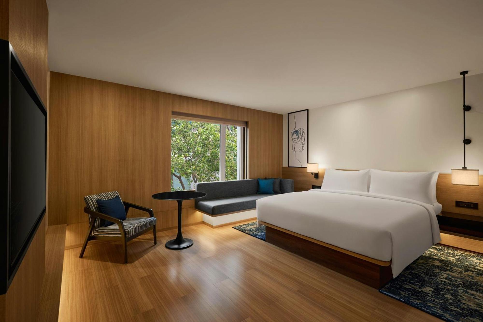 King Room with Sofa Bed and City View - Premium