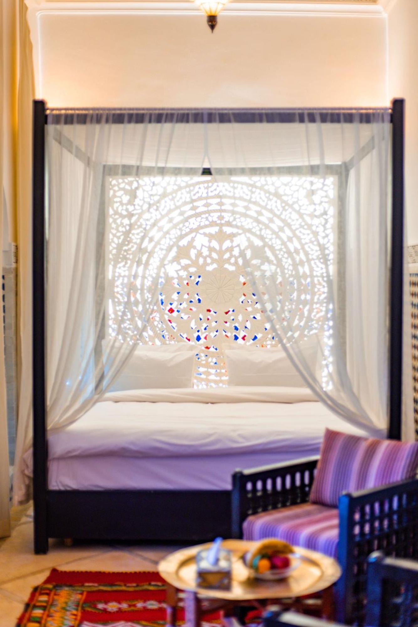 Deluxe Queen Suite