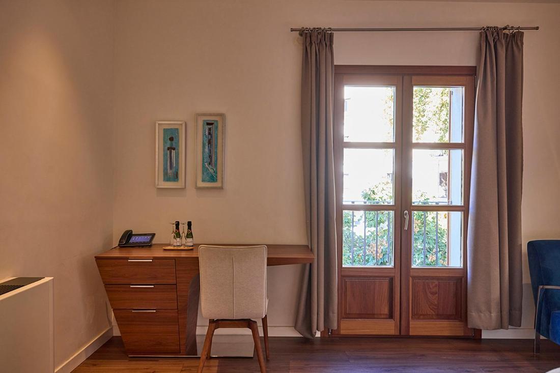 Suite with City View
