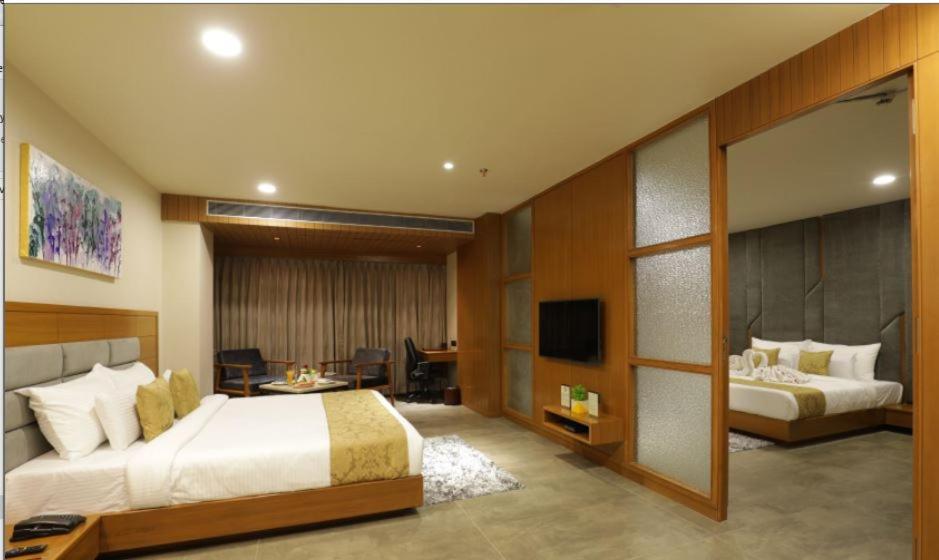 Deluxe Family Suite