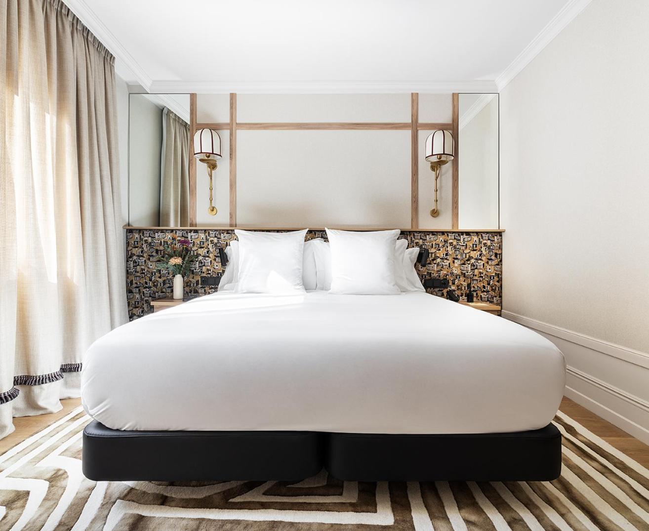 Double or Twin Room with Terrace