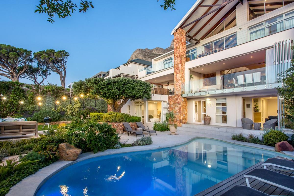 Villa with Sea View
