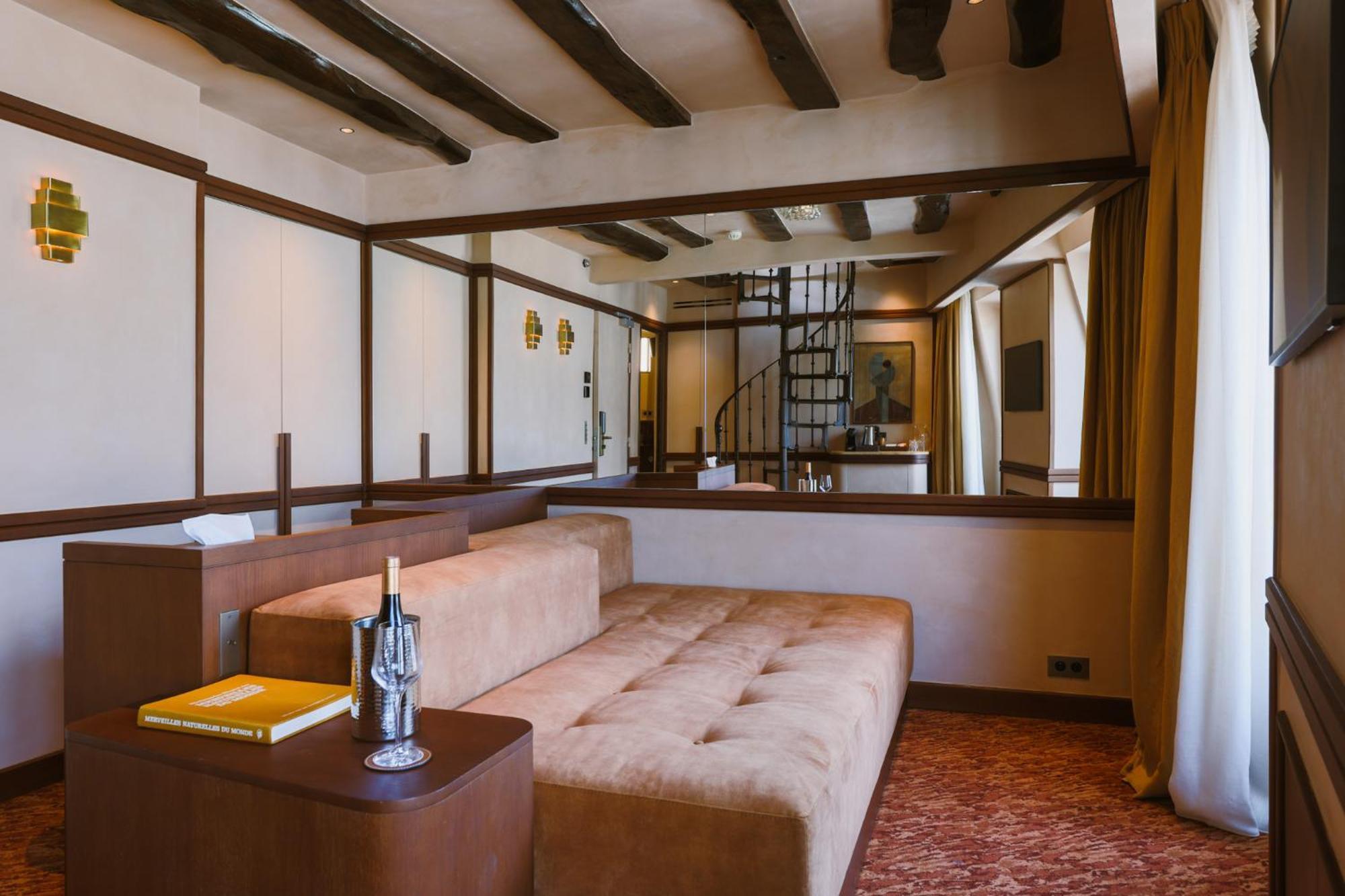 Duplex Suite