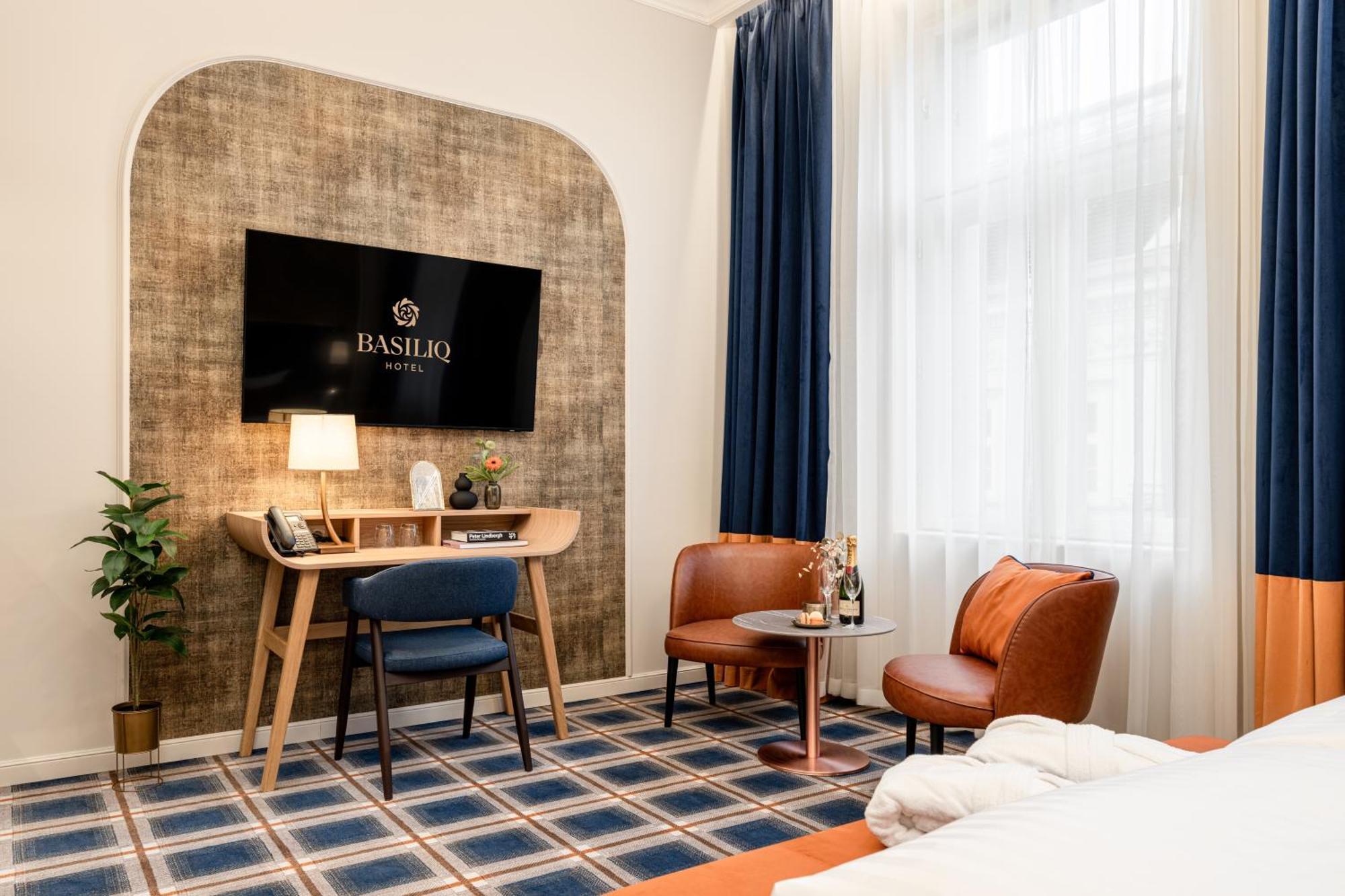 Deluxe room with Basilica view