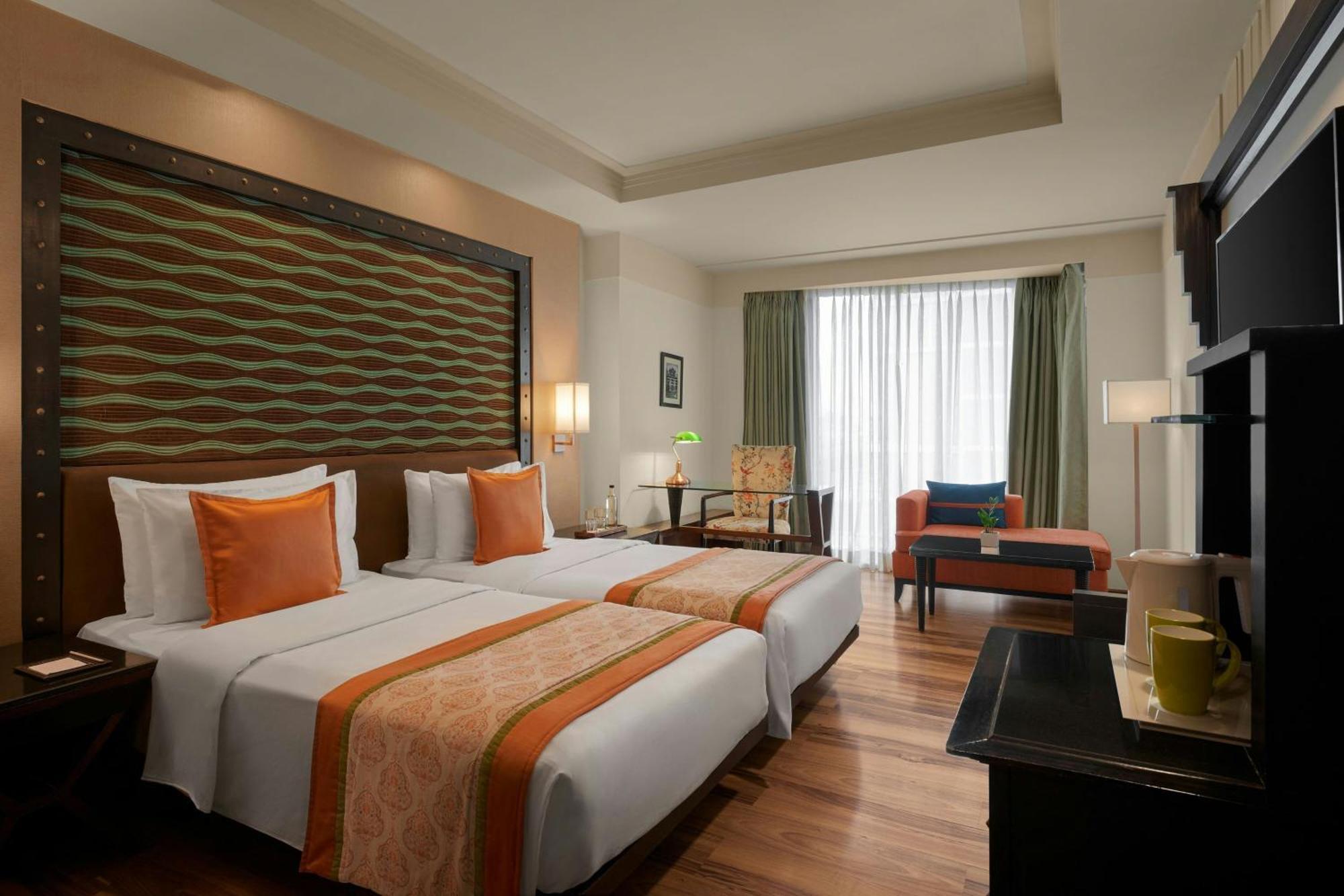 Fern Classic Twin Room with Limited View