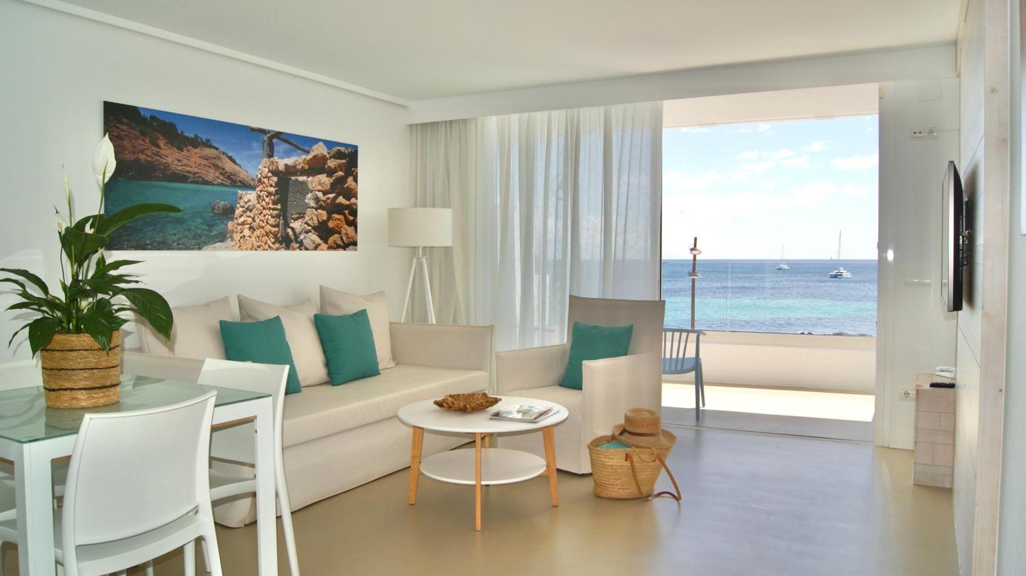 Superior Apartment Sea View