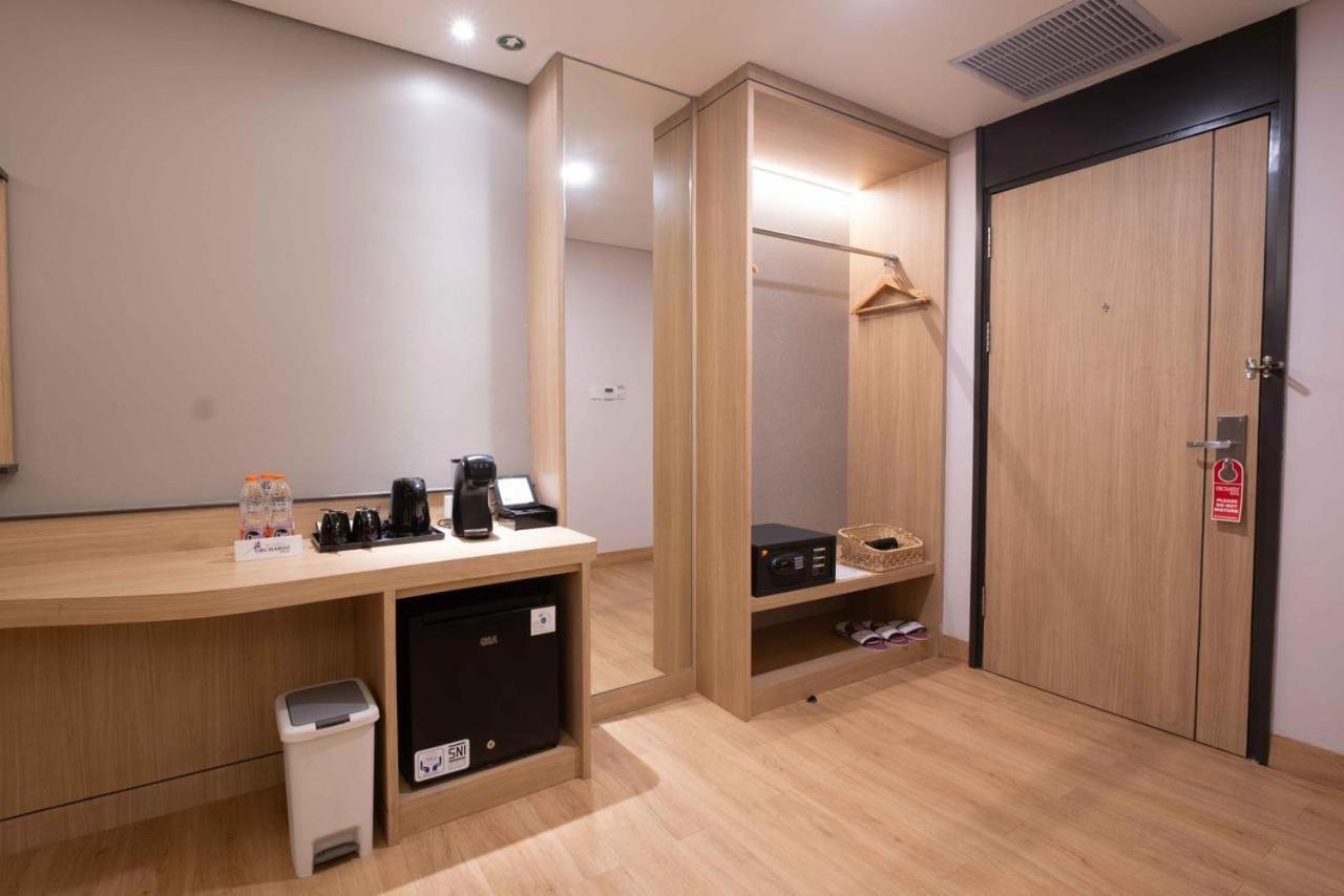Premier Deluxe Room
