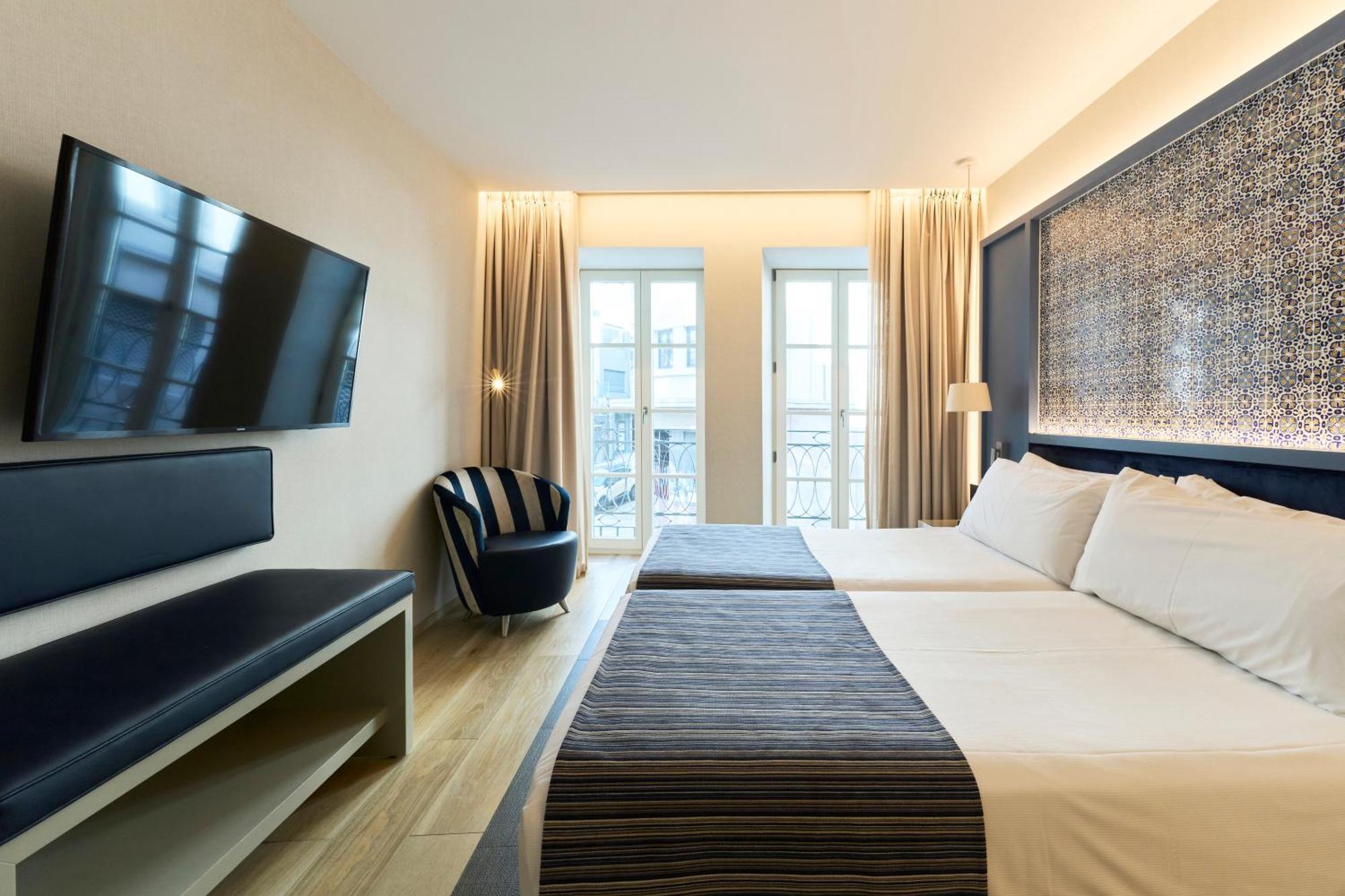 Double or Twin Room with Balcony