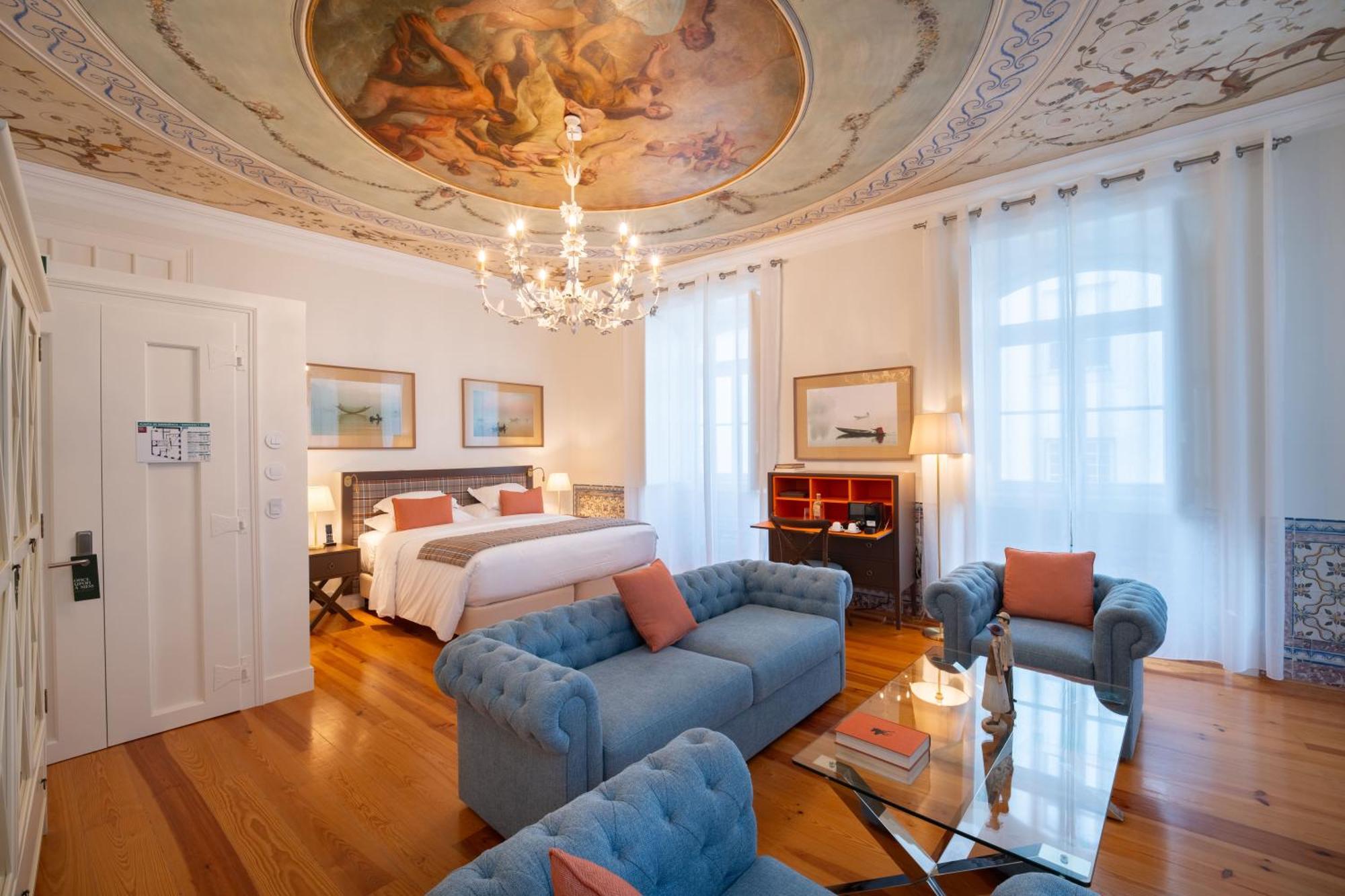 Premium Deluxe Double or Twin Room