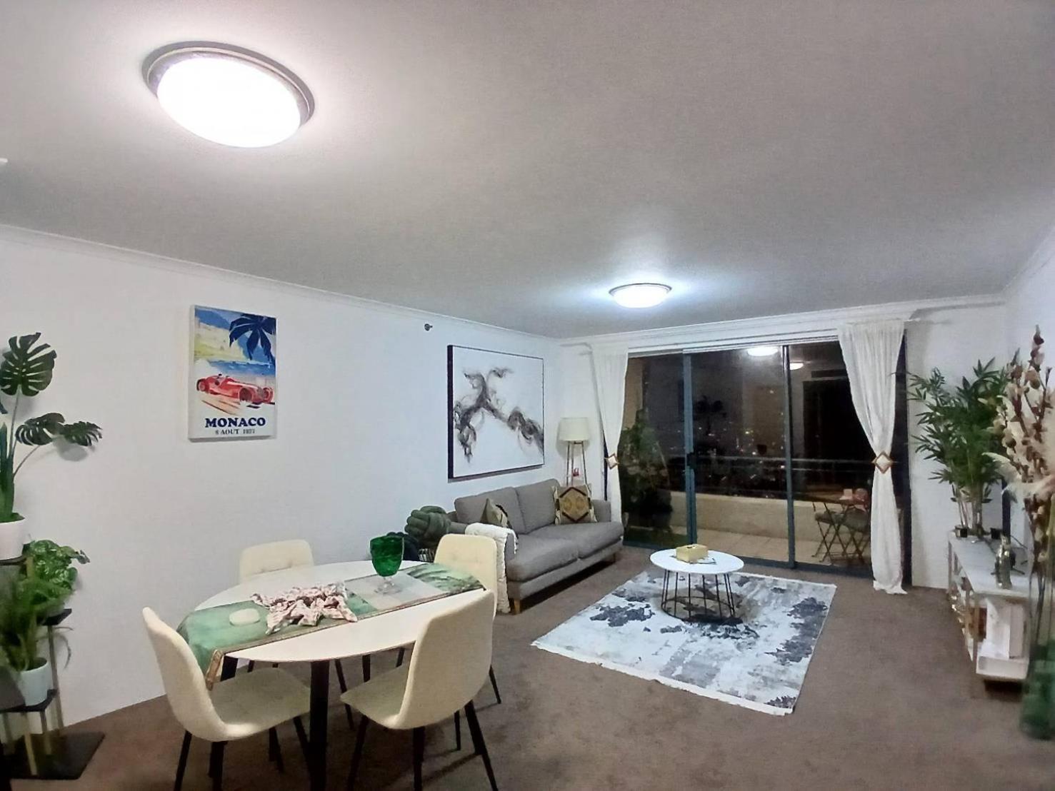 Apartment with Balcony
