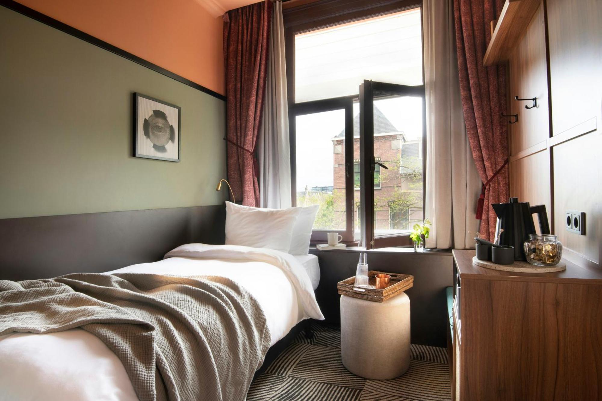 Cozy Room 1 Single Bed