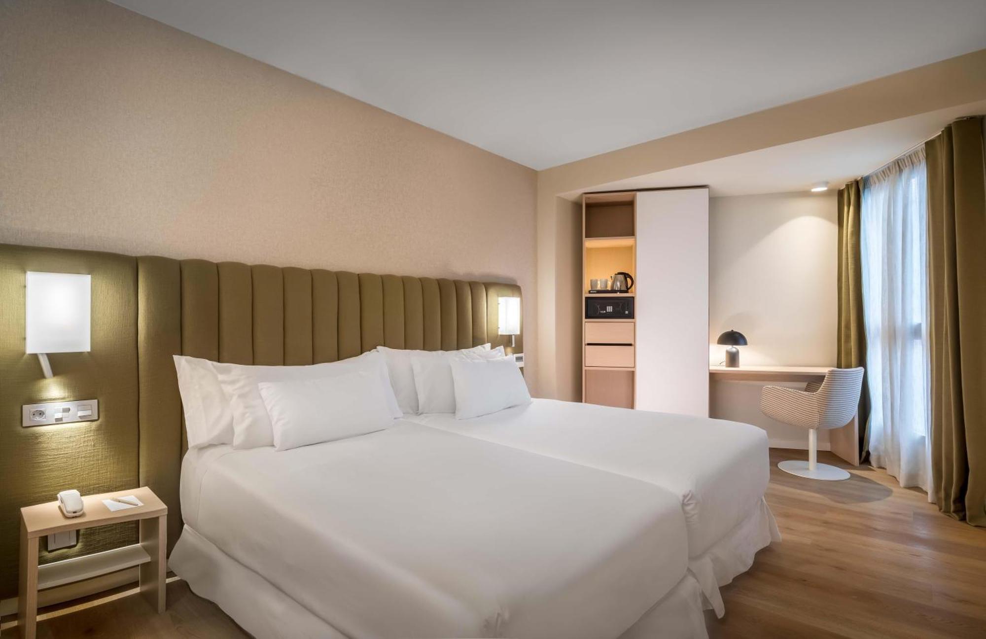 Two Connecting Double Rooms