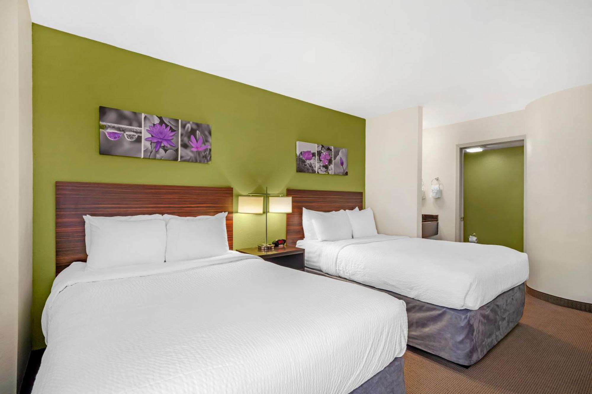 Double Room Two Double Beds Non-Smoking