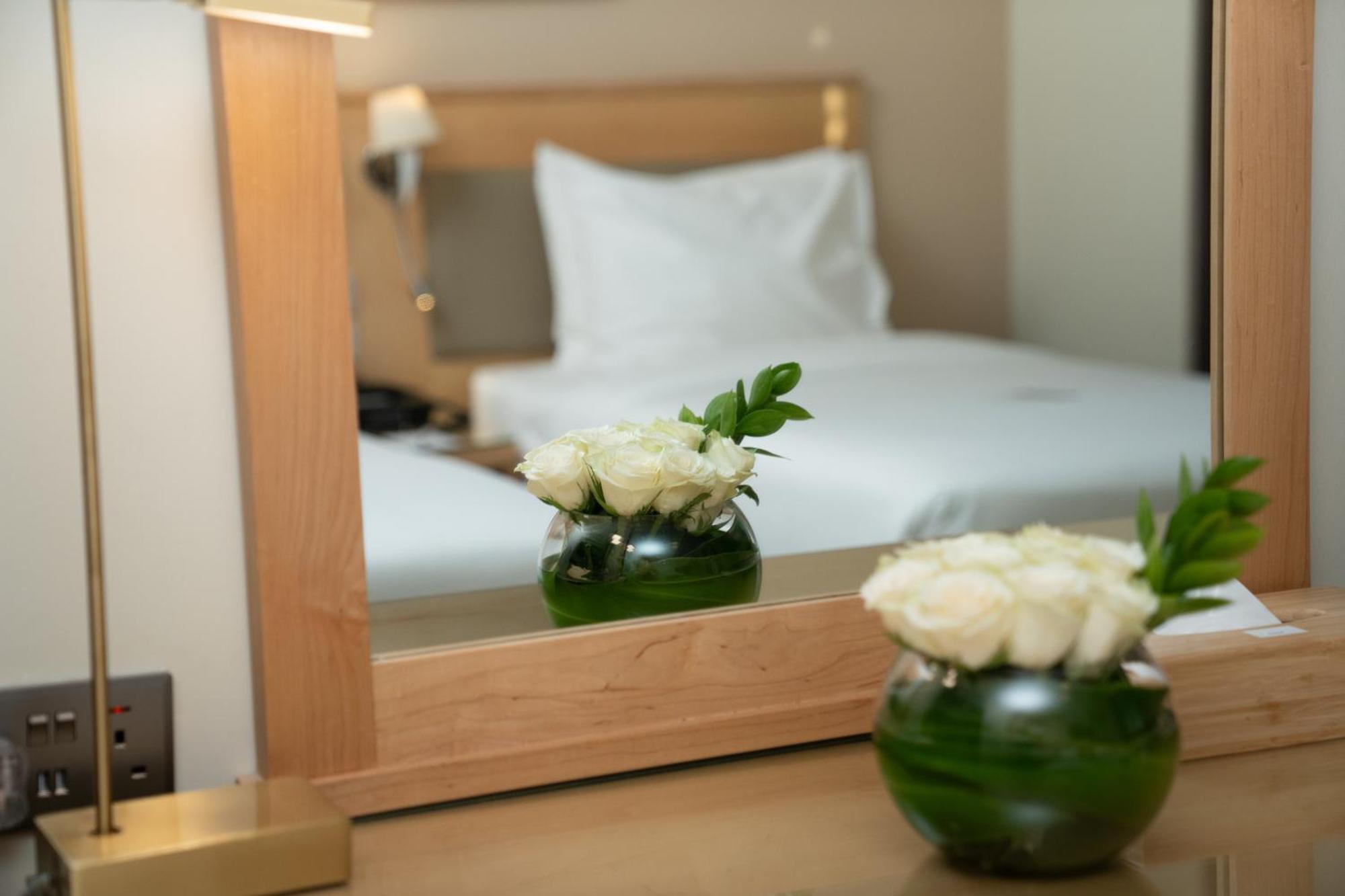 Standard 2 bed Courtyard View,1747064860:JPEG