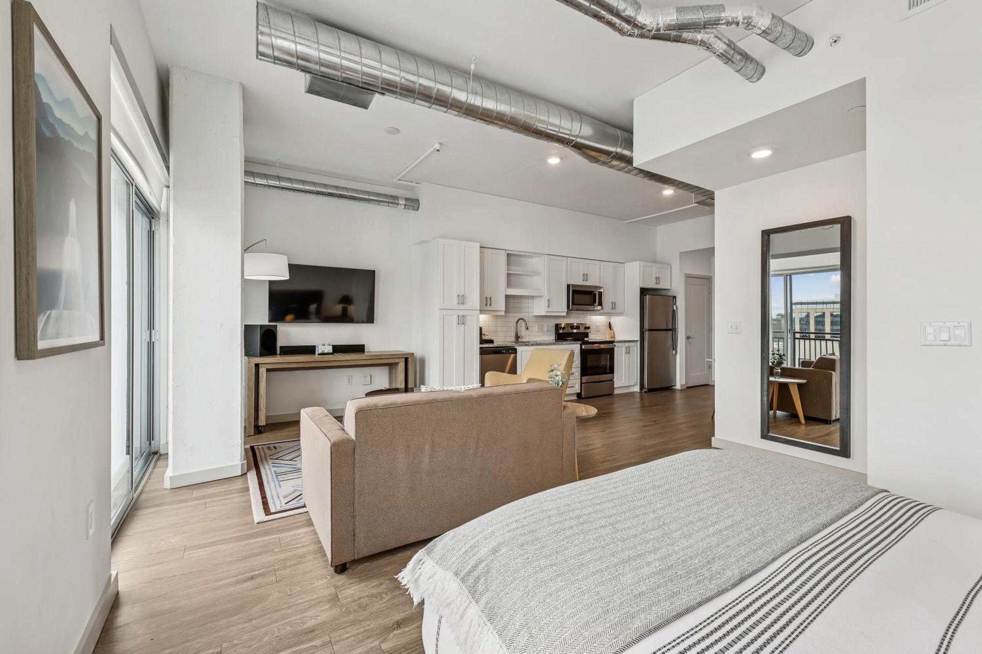 Studio Apartment