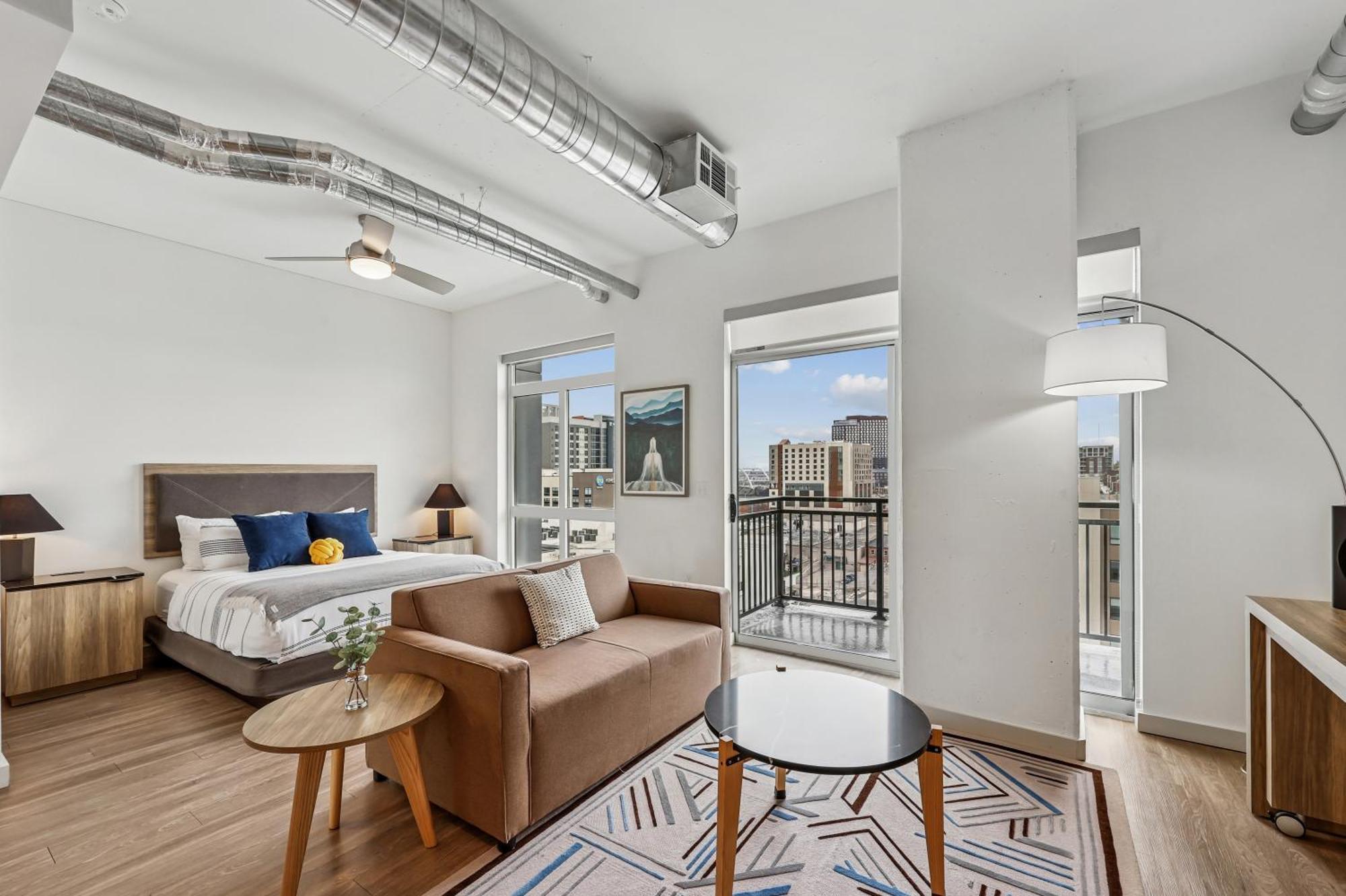 Studio Apartment