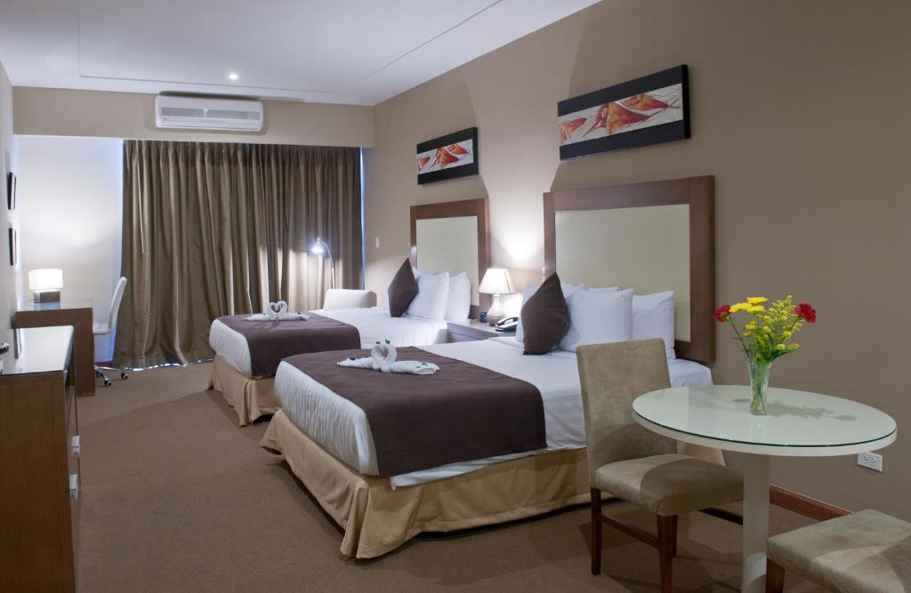 Deluxe Queen Room with Two Queen Beds