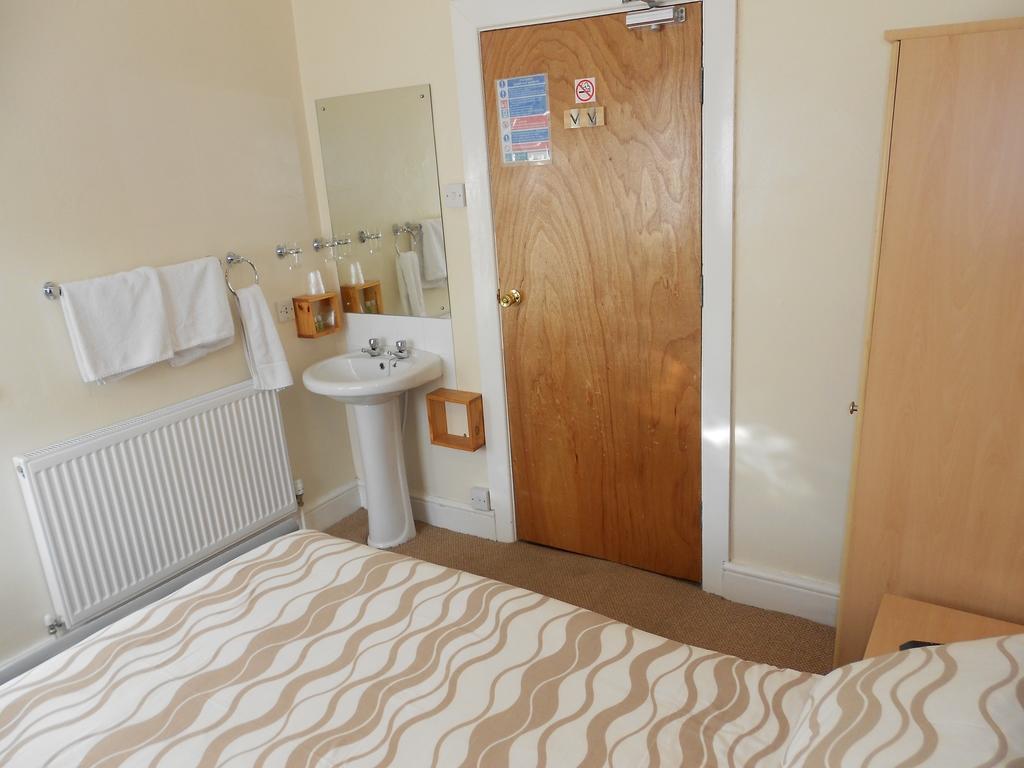 King Room with Private Bathroom