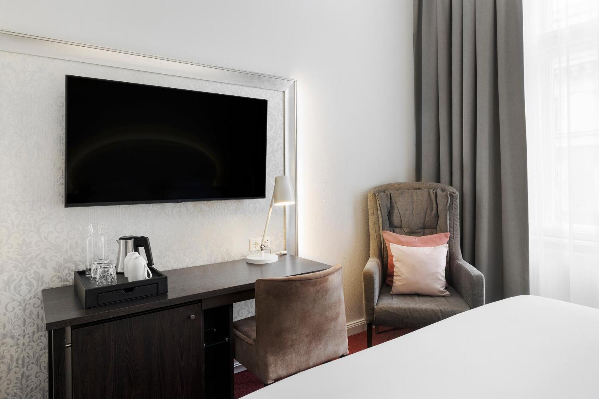 Classic King Room