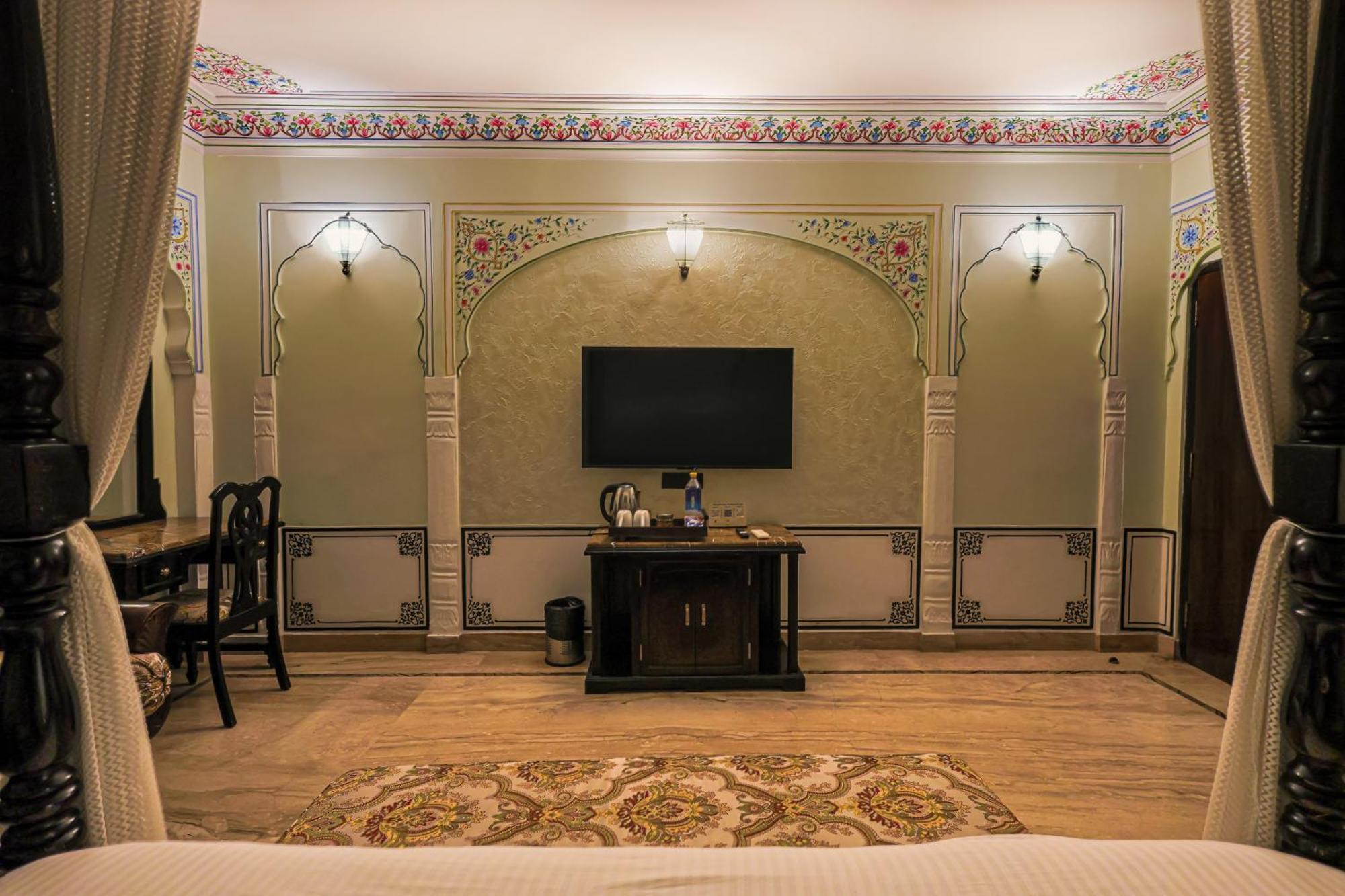 Premium Double Room: 20% Off on Food at Zaika & Over the Moon, 30% Off on SPA Happy Hours at #BC on Alcoholic Beverages