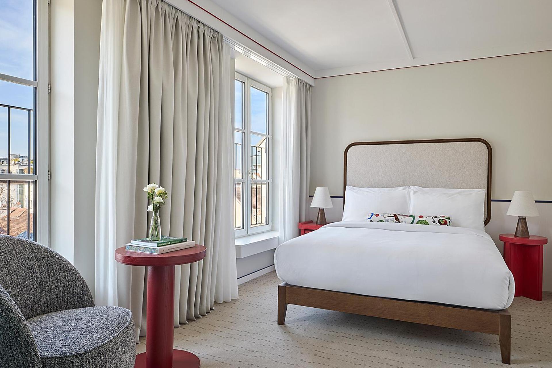 Queen Room